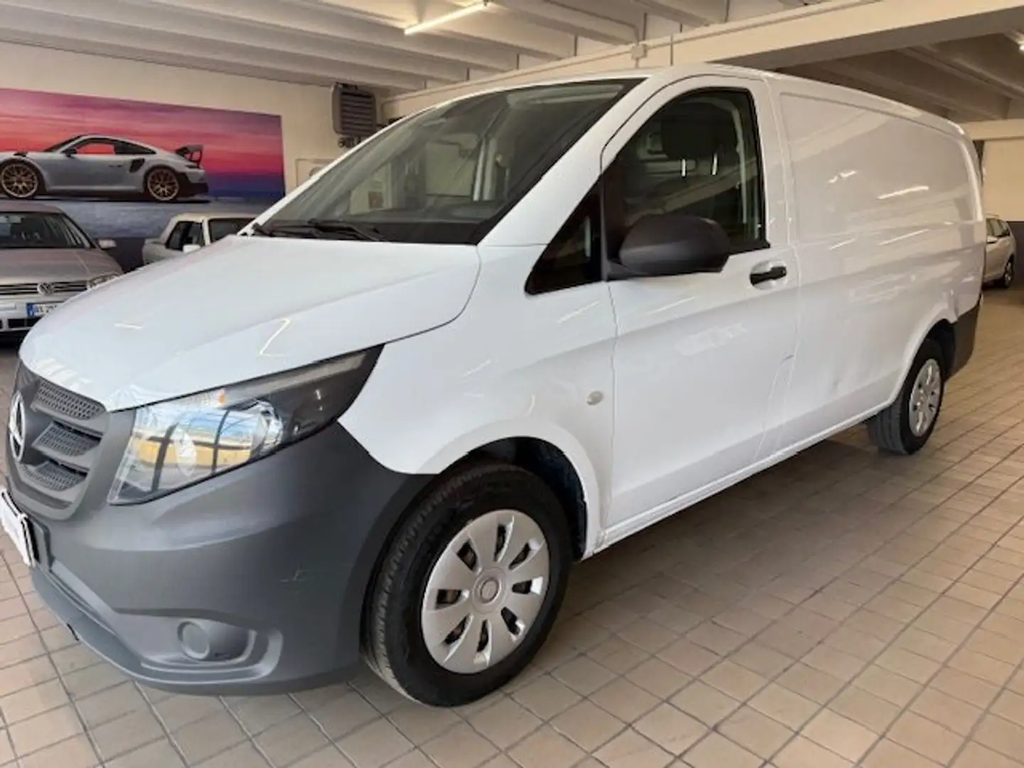 Mercedes-Benz Vito 116 CDI LONG E6 Wit - 1