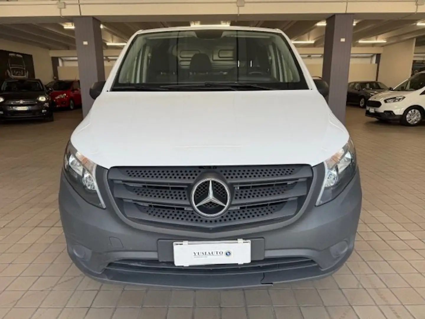Mercedes-Benz Vito 116 CDI LONG E6 Wit - 2