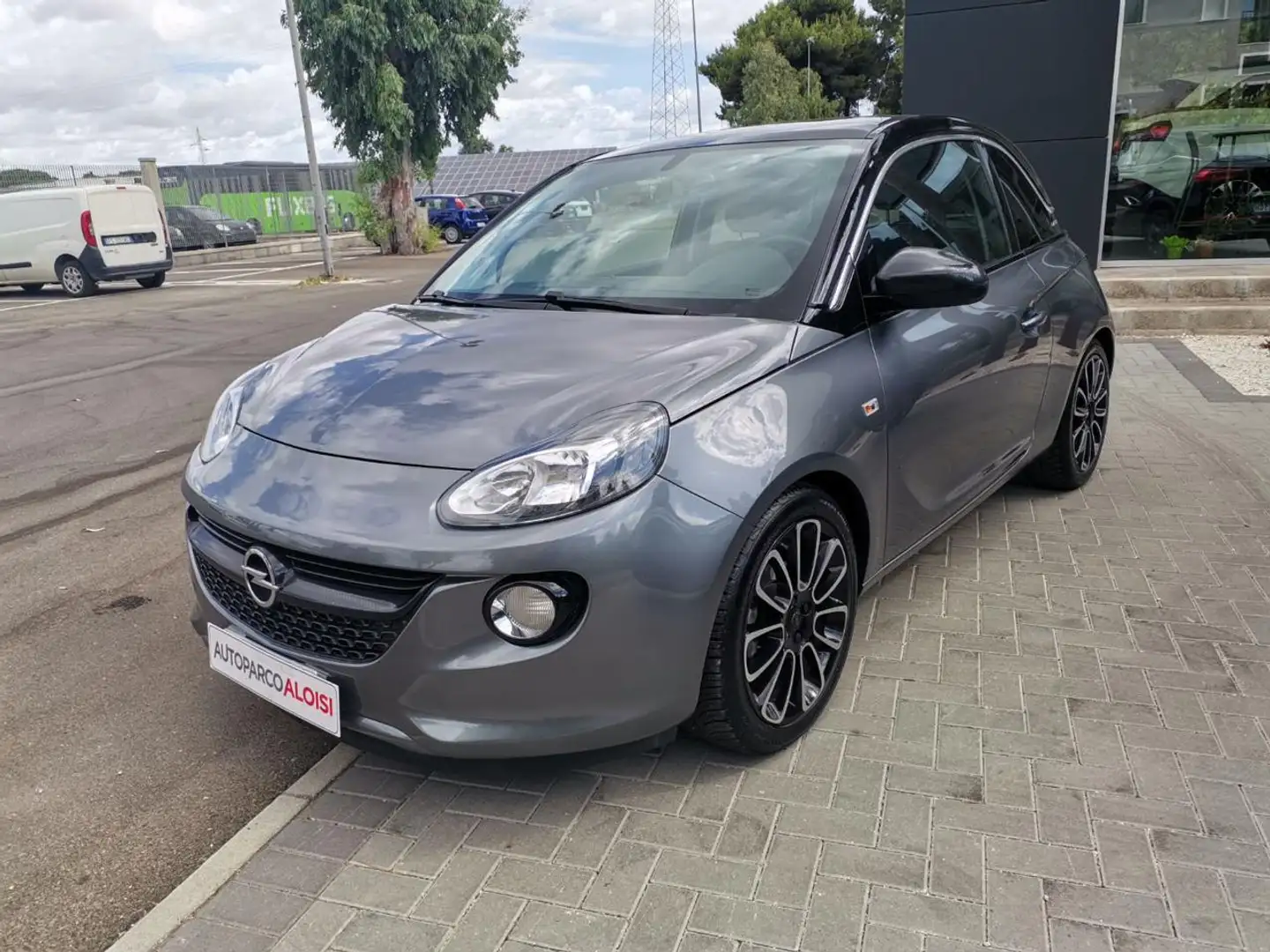 Opel Adam 1.2 70 CV Glam Grigio - 1