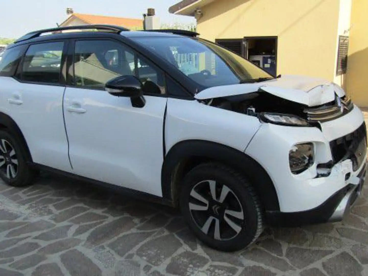 Citroen C3 C3 Aircross 1.6 bluehdi Shine 100cv Wit - 2