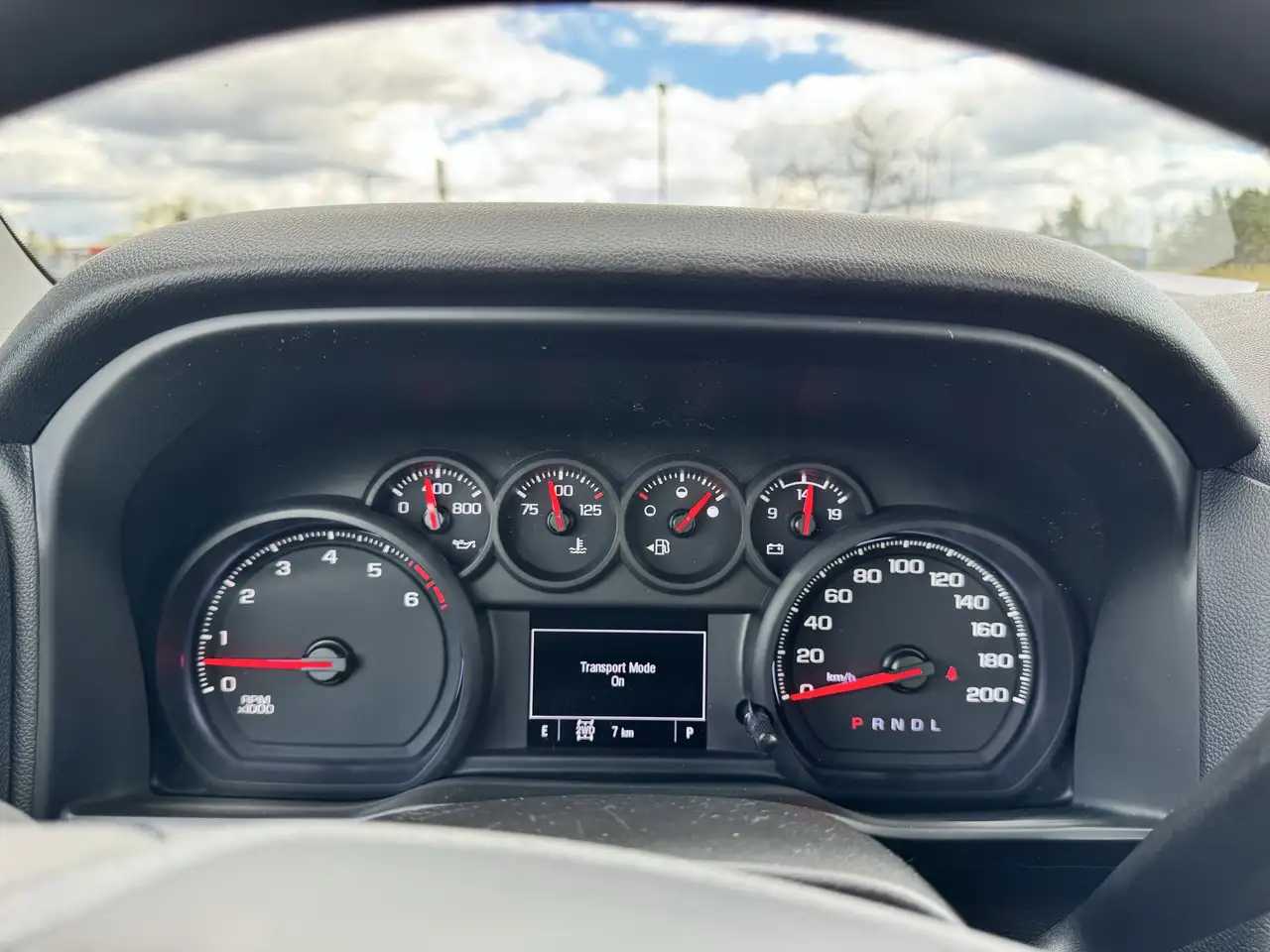 GMC Sierra 3500HD снимка GMC Sierra 3500HD
