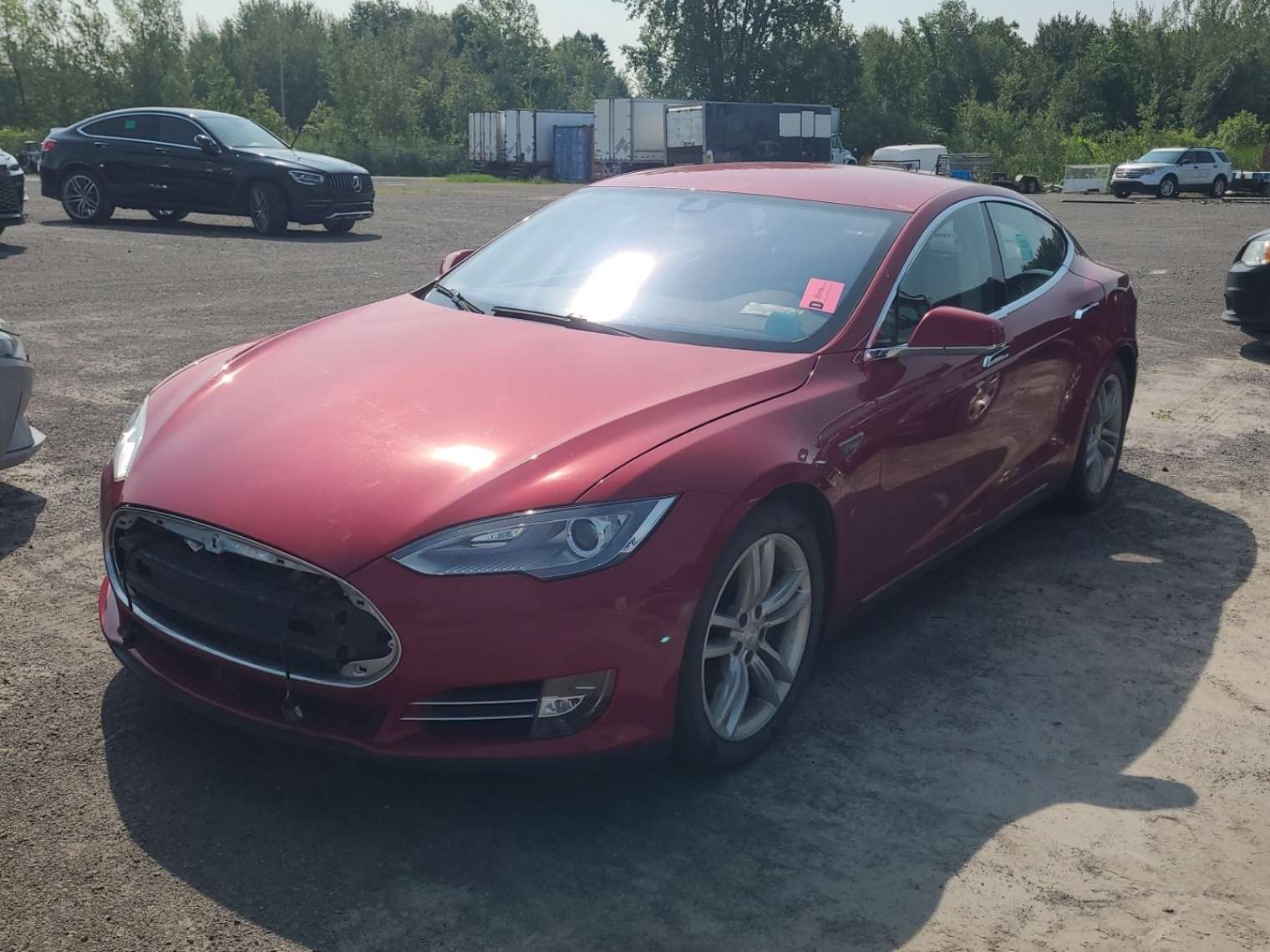 2015 Tesla Model S 4dr Sdn RWD 85 kWh Battery