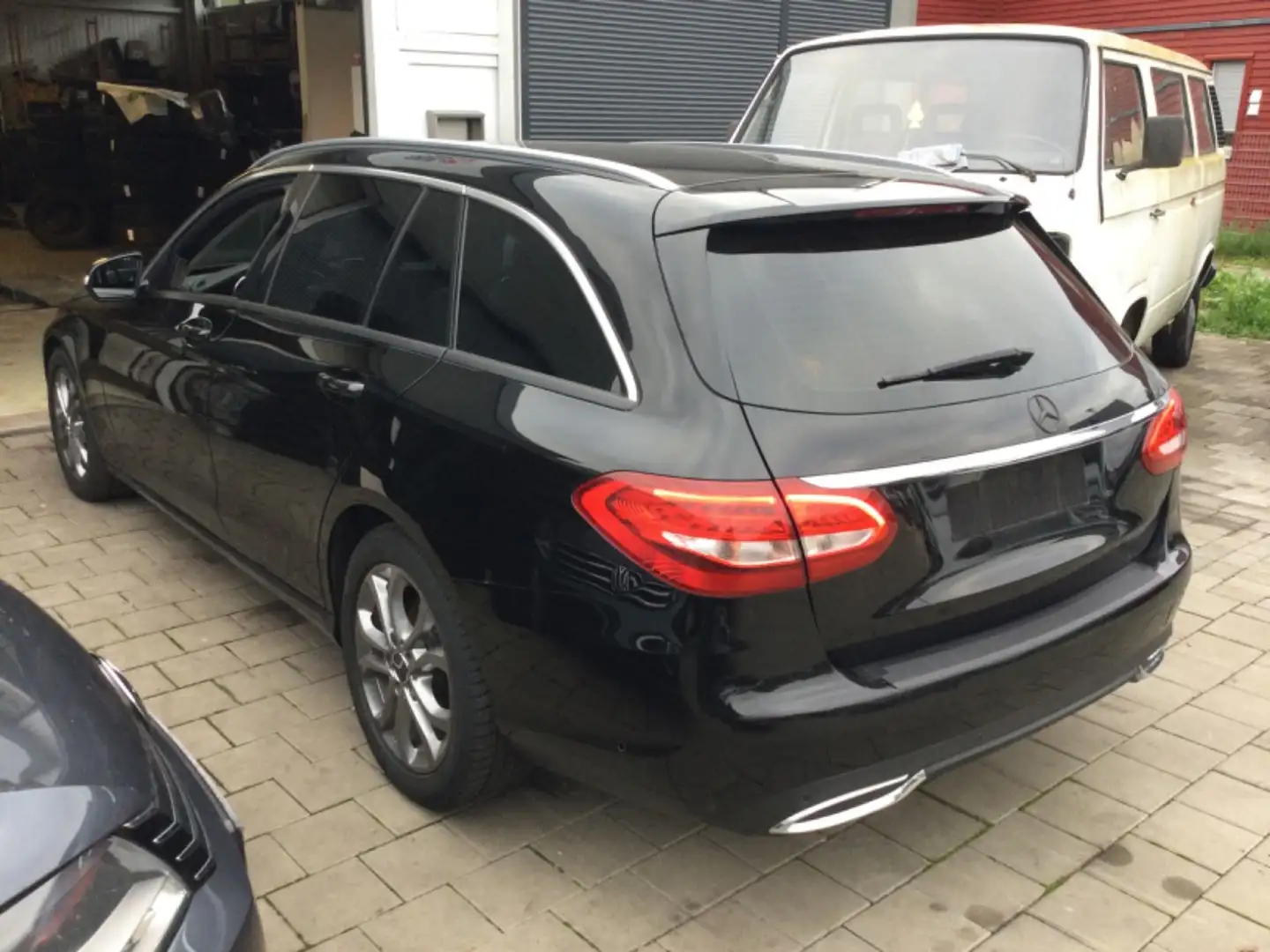 Mercedes-Benz C 180 C -Klasse T-Modell C 180 T BlueTec / d Schwarz - 2