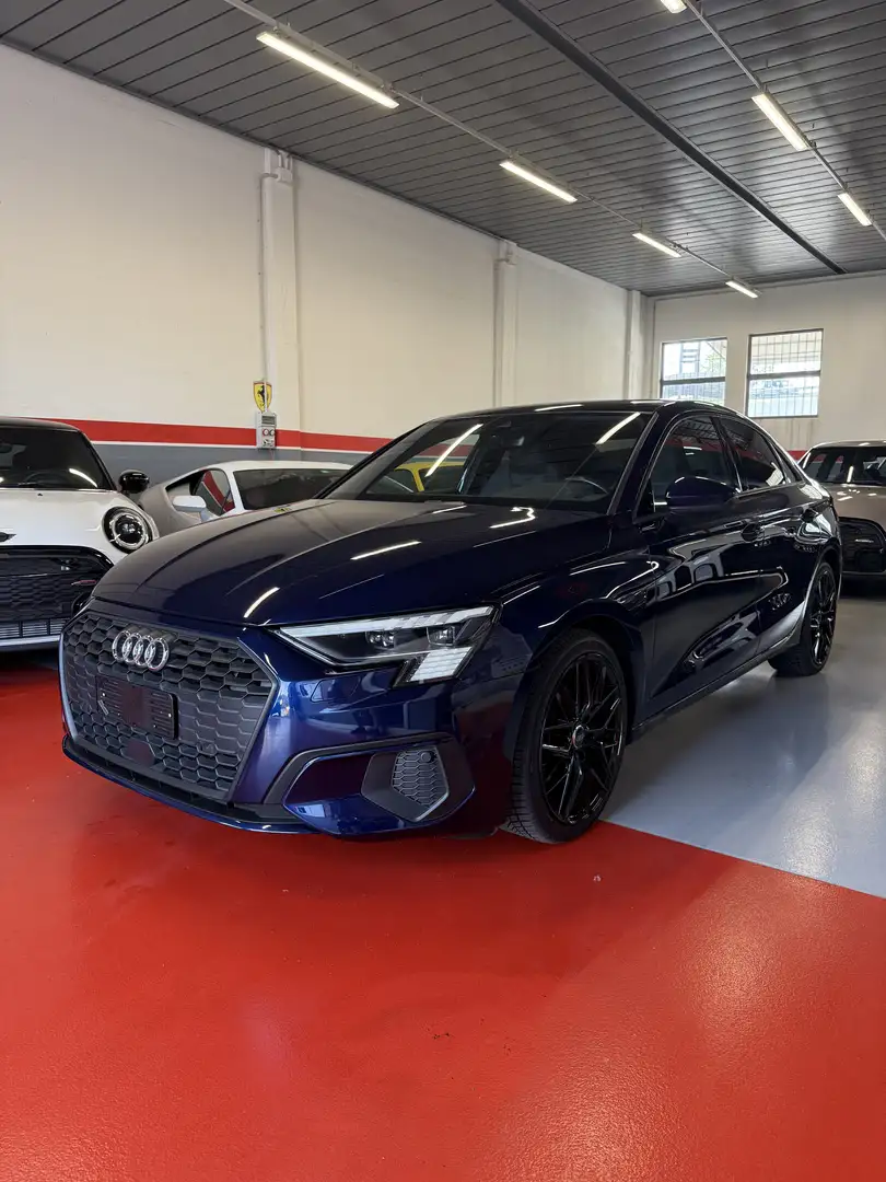 Audi A3 Sedan 35 2.0 tdi S line edition s-tronic TETTO Blu/Azzurro - 1