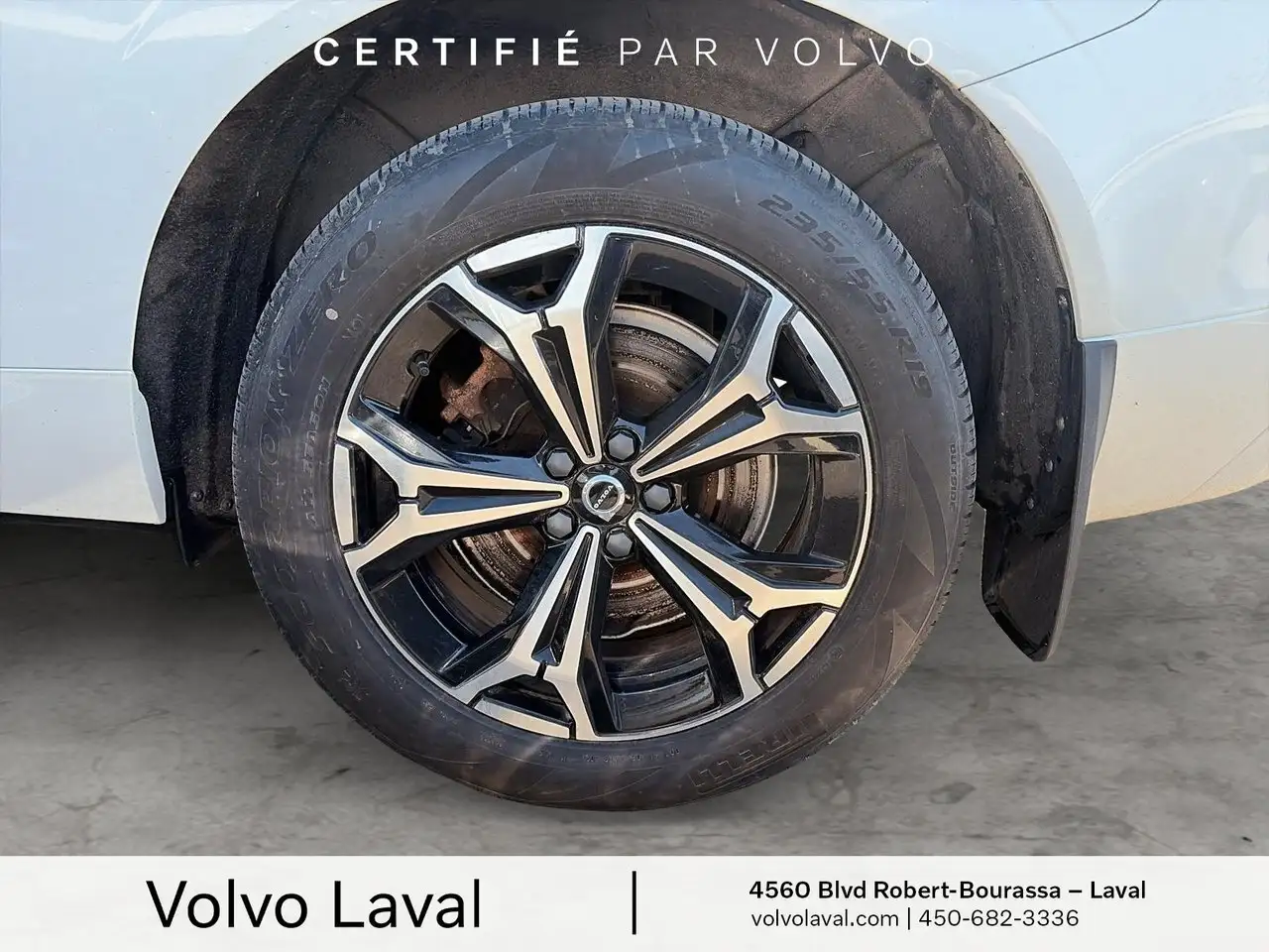 Volvo XC60 снимка Volvo XC60