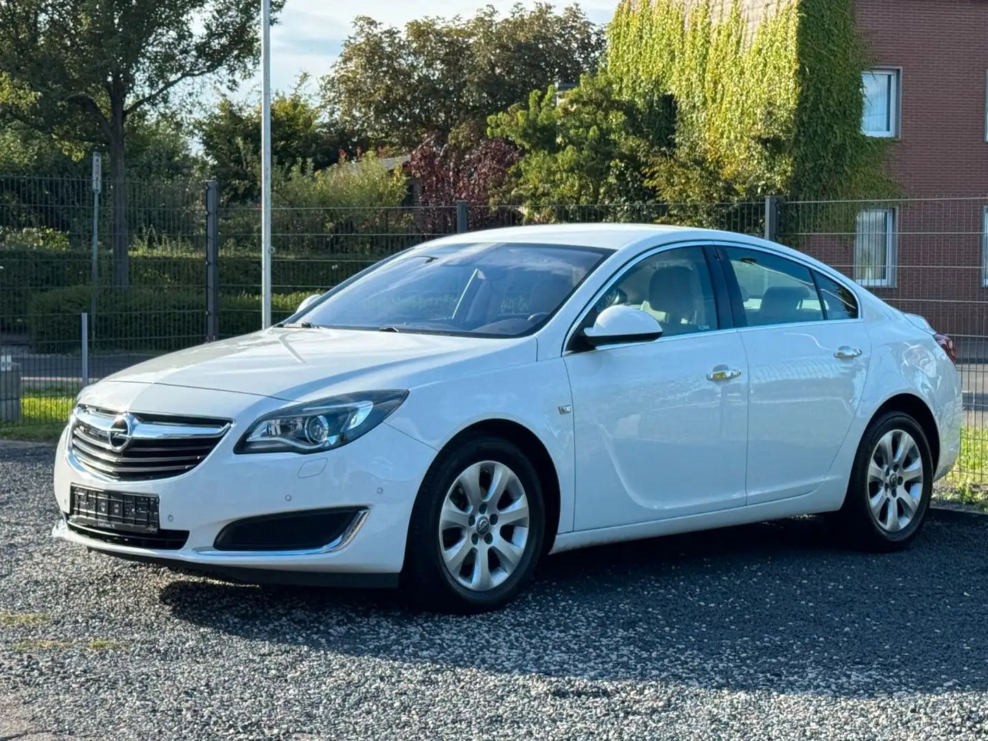 Opel Insignia A Lim. Innovation Xenon Leder Kamera Blanc - 1