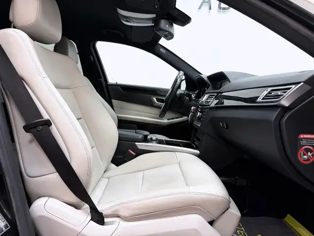 Mercedes-Benz E-Class view 13