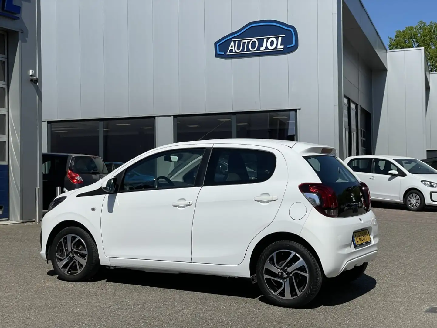 Peugeot 108 1.0 e-VTi Allure | achteruitrijcamera | rijklaarpr Wit - 2