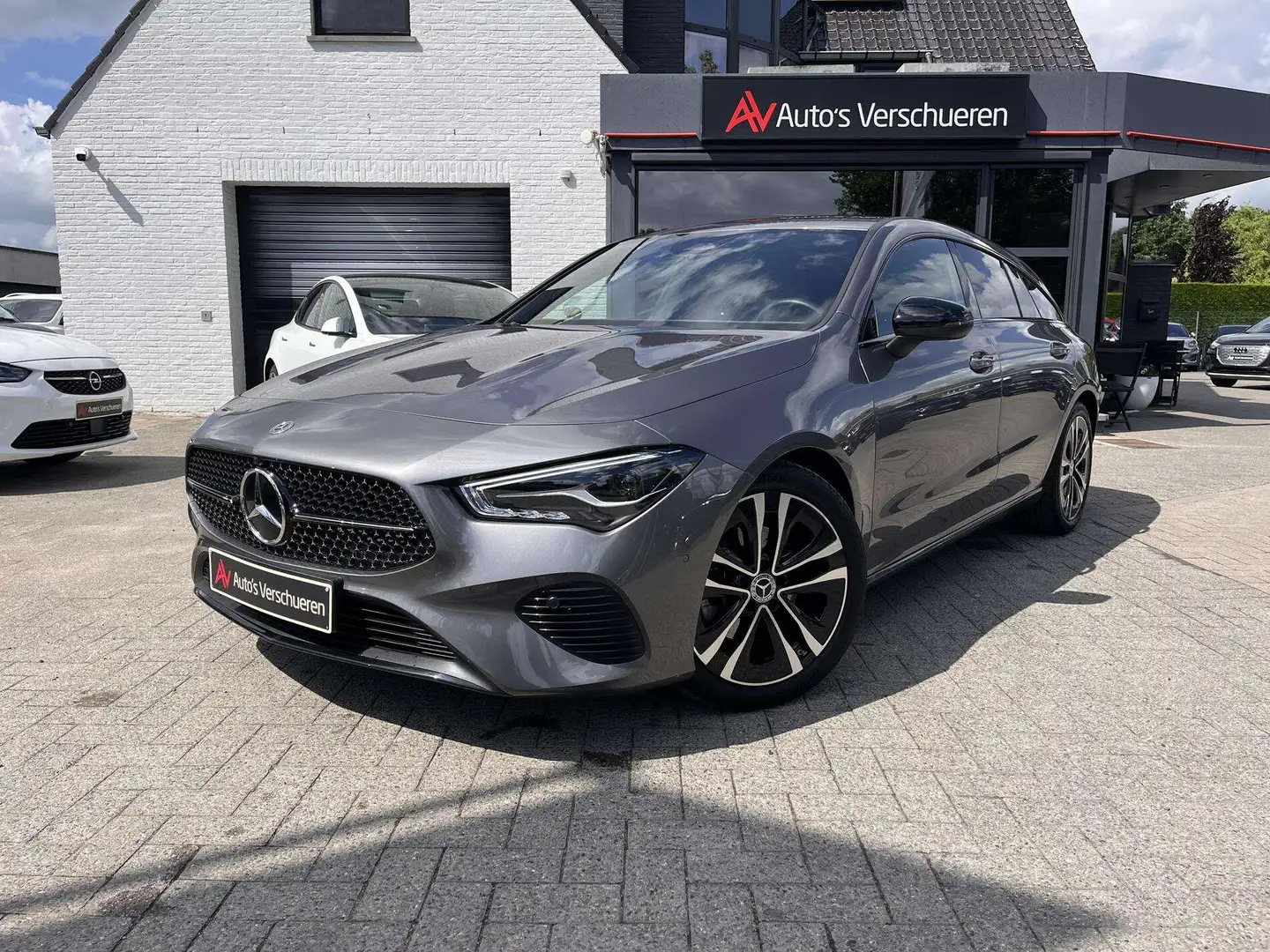 Mercedes-Benz CLA 180 Shooting Brake Progressive ** Camera Navi/Car... Gris - 2
