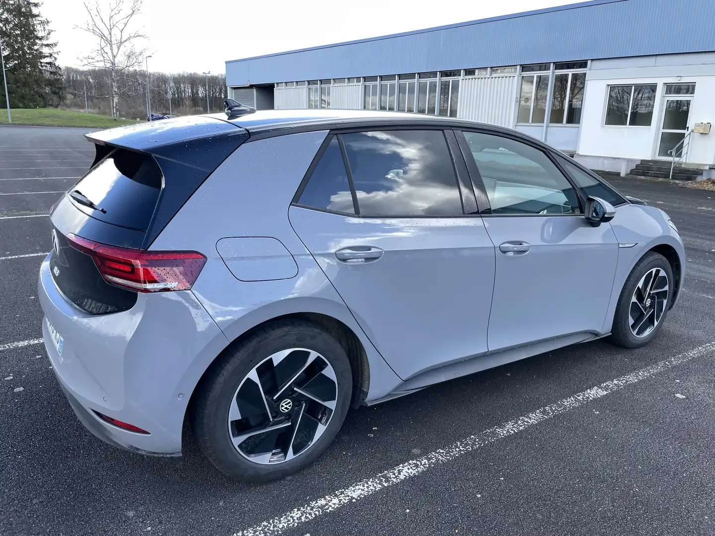 Volkswagen ID.3 Argent - 2