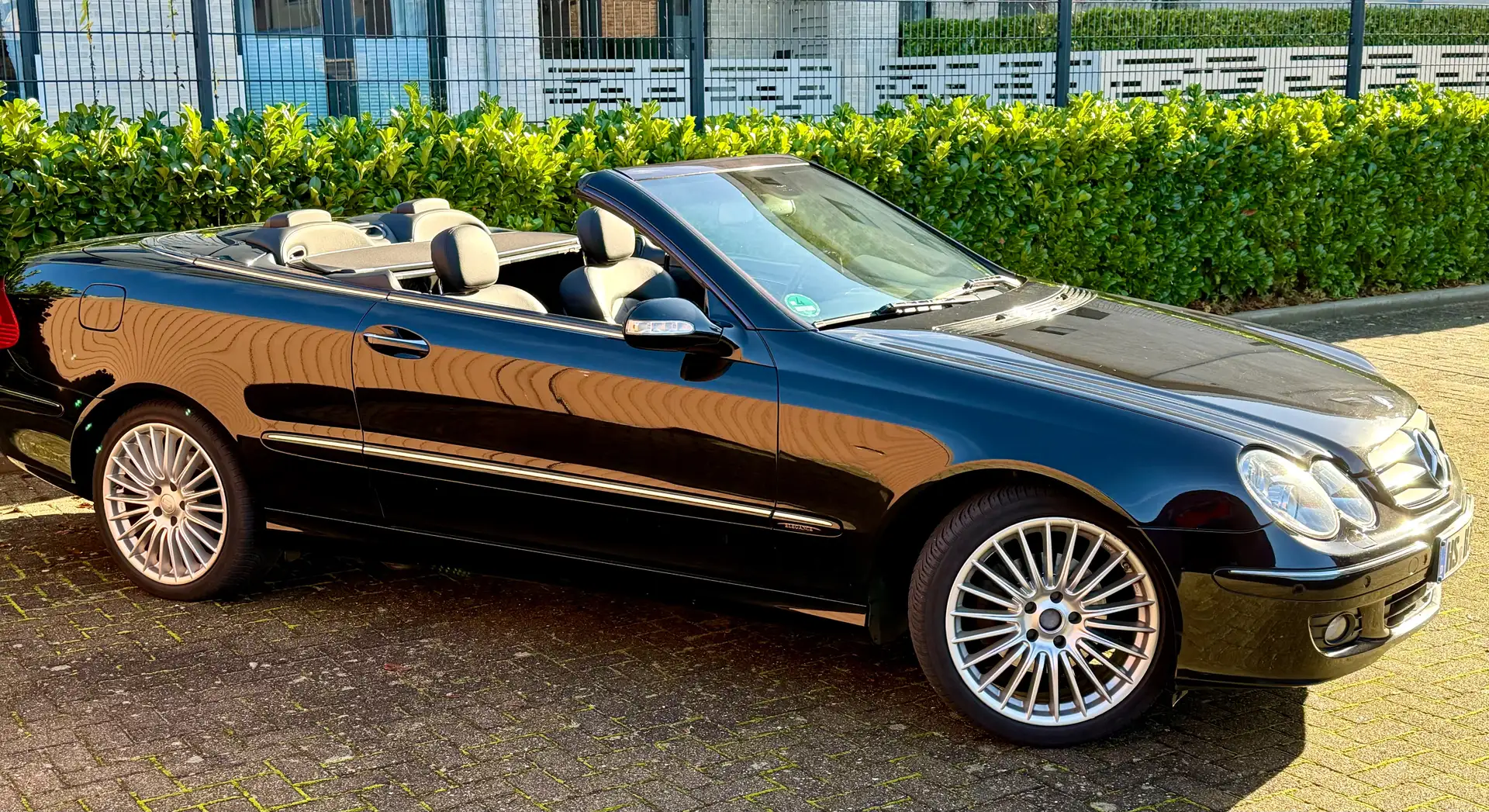 Mercedes-Benz CLK 200 CLK-Klasse Cabrio Cabrio Kompressor Elegance Grün - 1