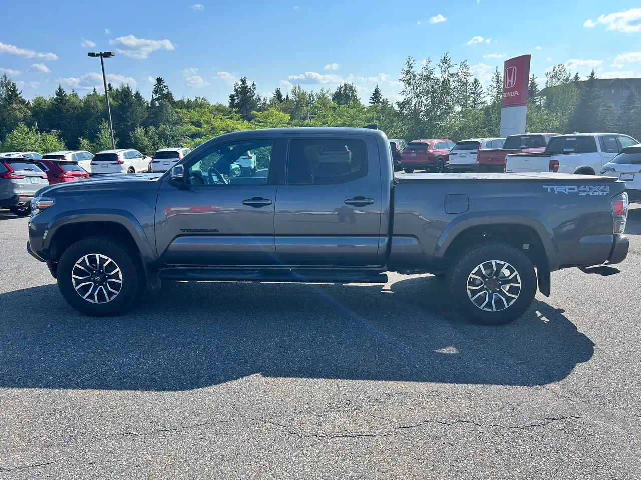 Toyota Tacoma снимка Toyota Tacoma