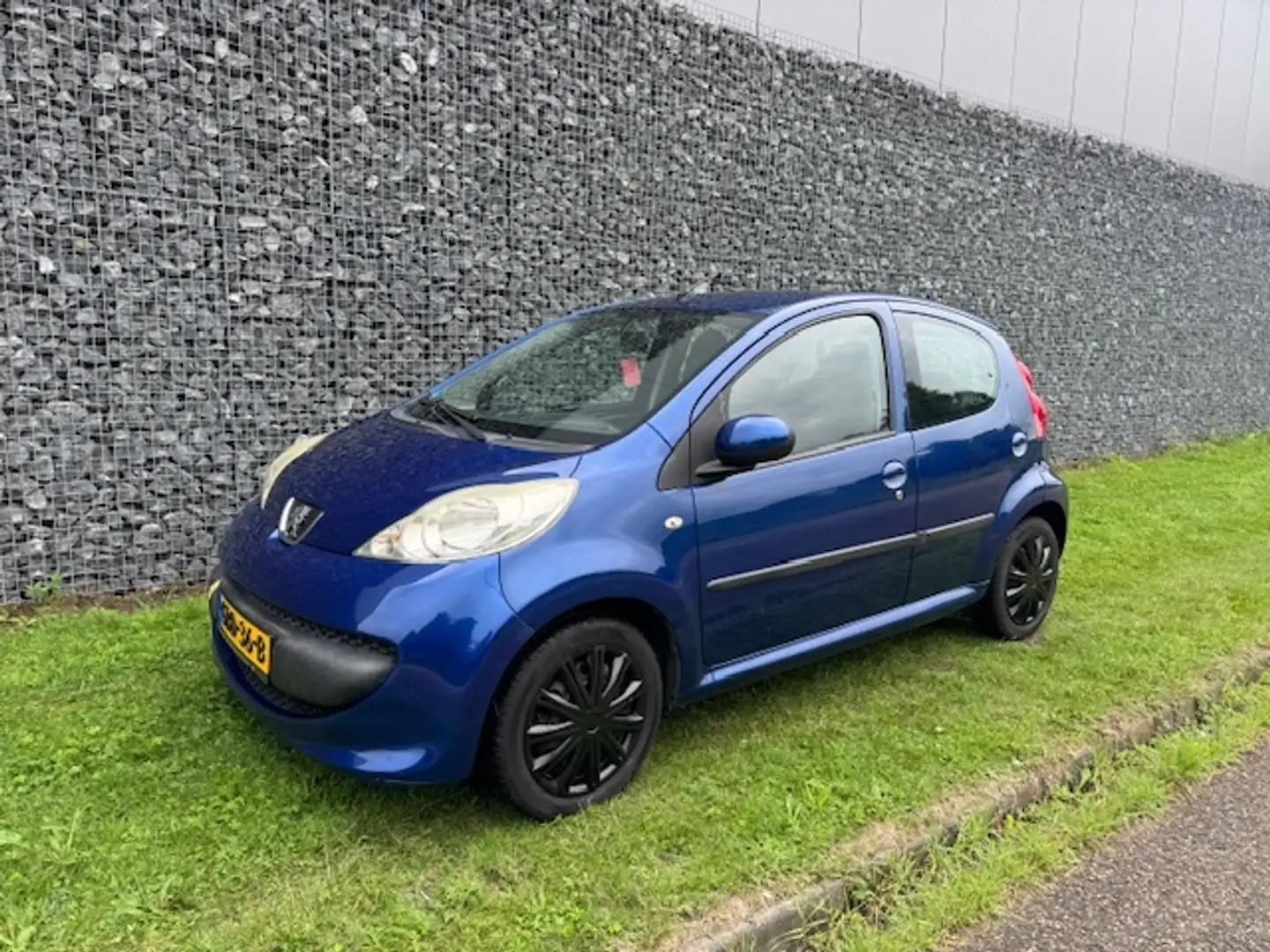 Peugeot 107 1.0-12V XS AUTOMAAT AIRCO Albastru - 1