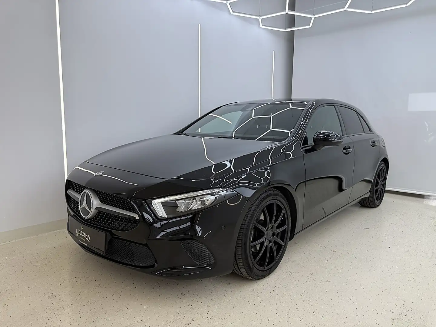 Mercedes-Benz A 160 Progressive *MBUX*Virtual*Sitzheizung*Rückfahrk... Schwarz - 1