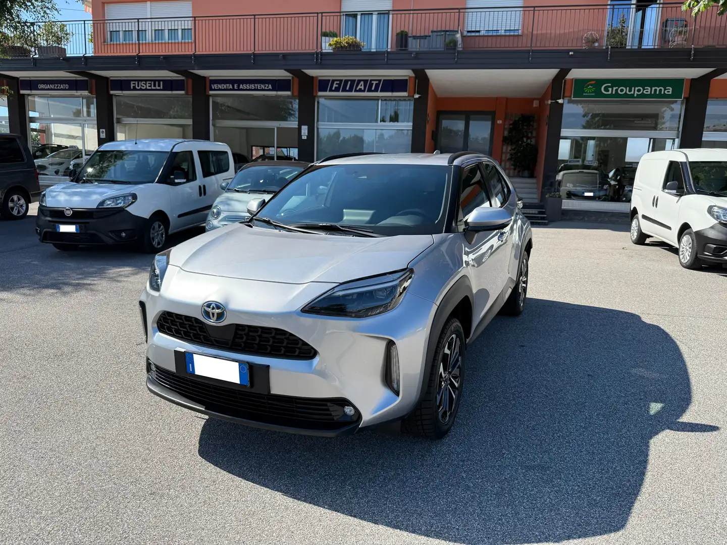 Toyota Yaris Cross Yaris Cross 1.5 Hybrid Trend fwd 116cv e-cvt Argento - 1
