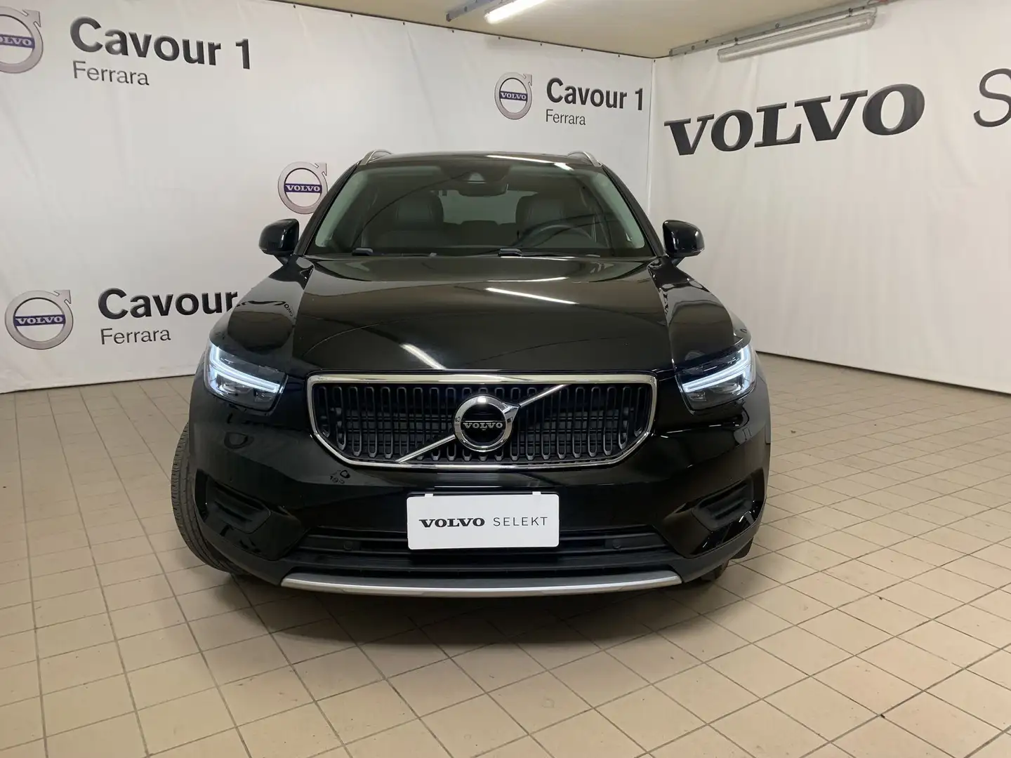 Volvo XC40 XC40 T3 Geartronic Business Plus Schwarz - 2