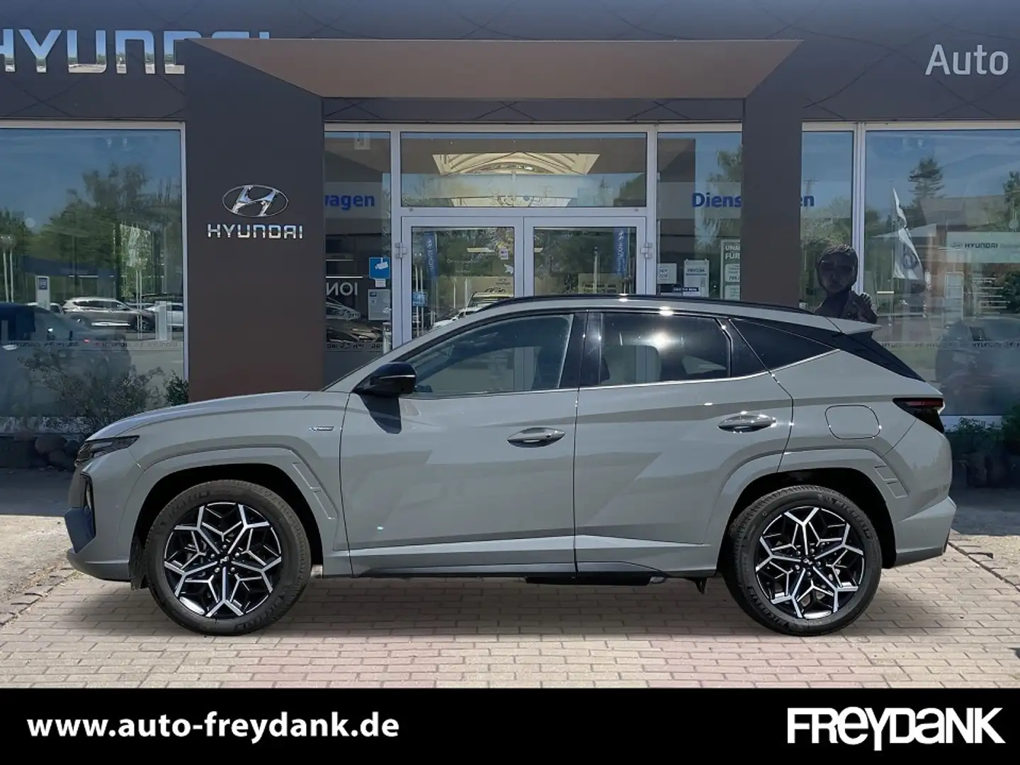 Hyundai TUCSON Plug-in-Hybrid 1.6 T-GDi 265PS 6-AT 4WD N LINE-Pak Grijs - 2