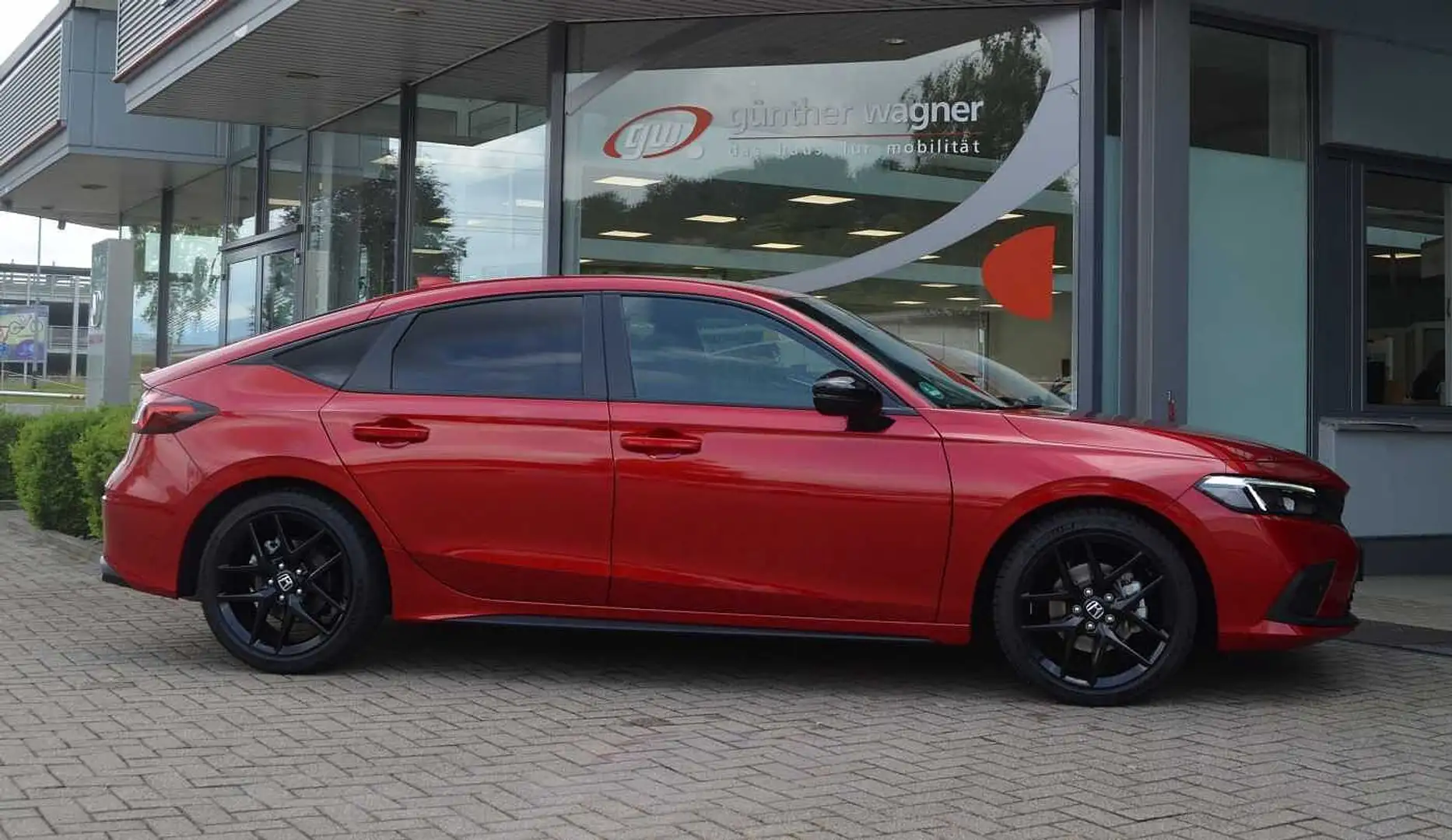 Honda Civic e:HEV 2.0 i-MMD Hybrid Sport Kırmızı - 2