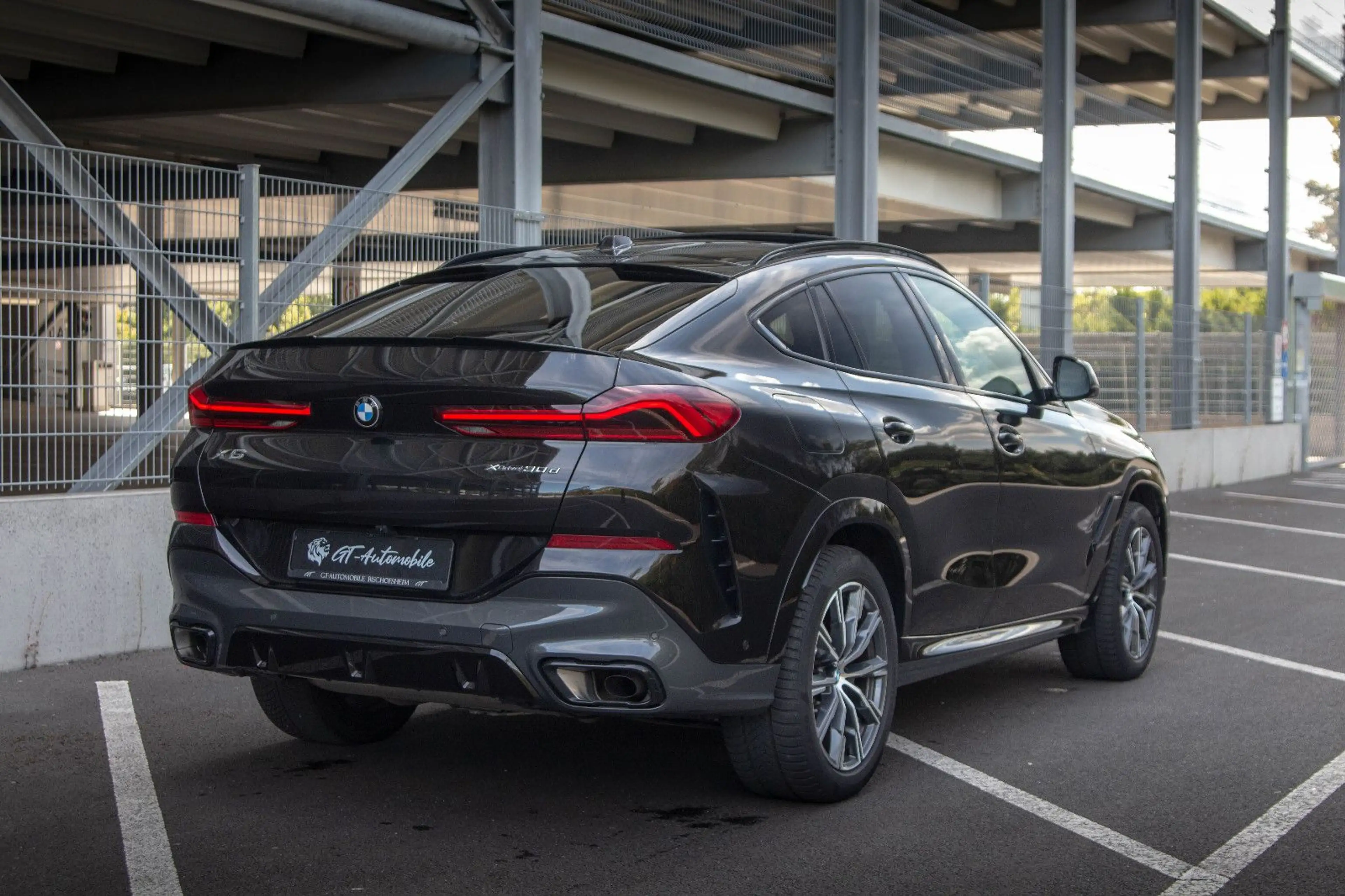 BMW X6 30d xDrive*M Sport PRO*360°KAM*PANO*HA-LENKUN — photo 6