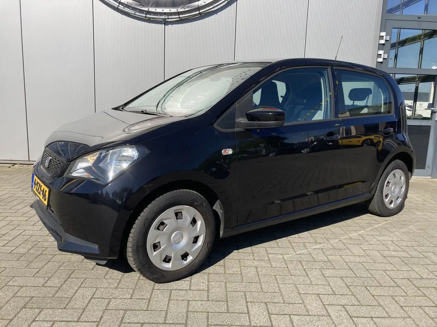SEAT Mii 1.0 Chill Out Airco | Centrale vergrendeling met a Negro - 1