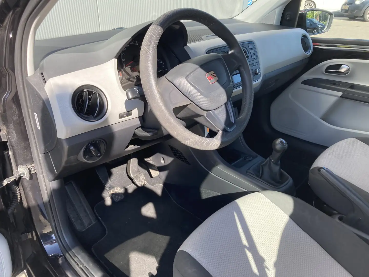 SEAT Mii 1.0 Chill Out Airco | Centrale vergrendeling met a Negro - 2
