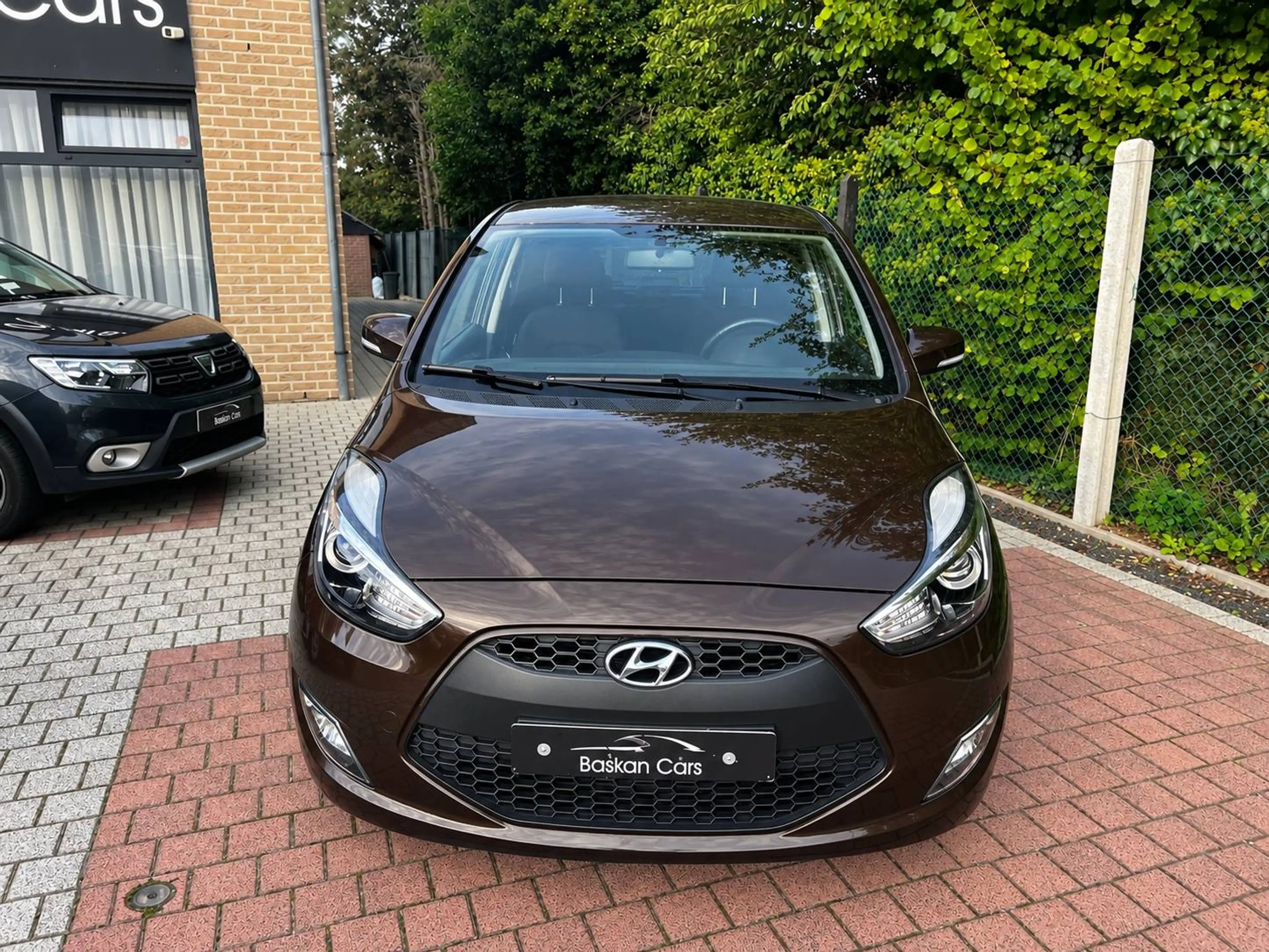 Hyundai iX20 iX20 1.6i/M2016/77.000KM/AUTOMAAT/12M GARANTIE — photo 3