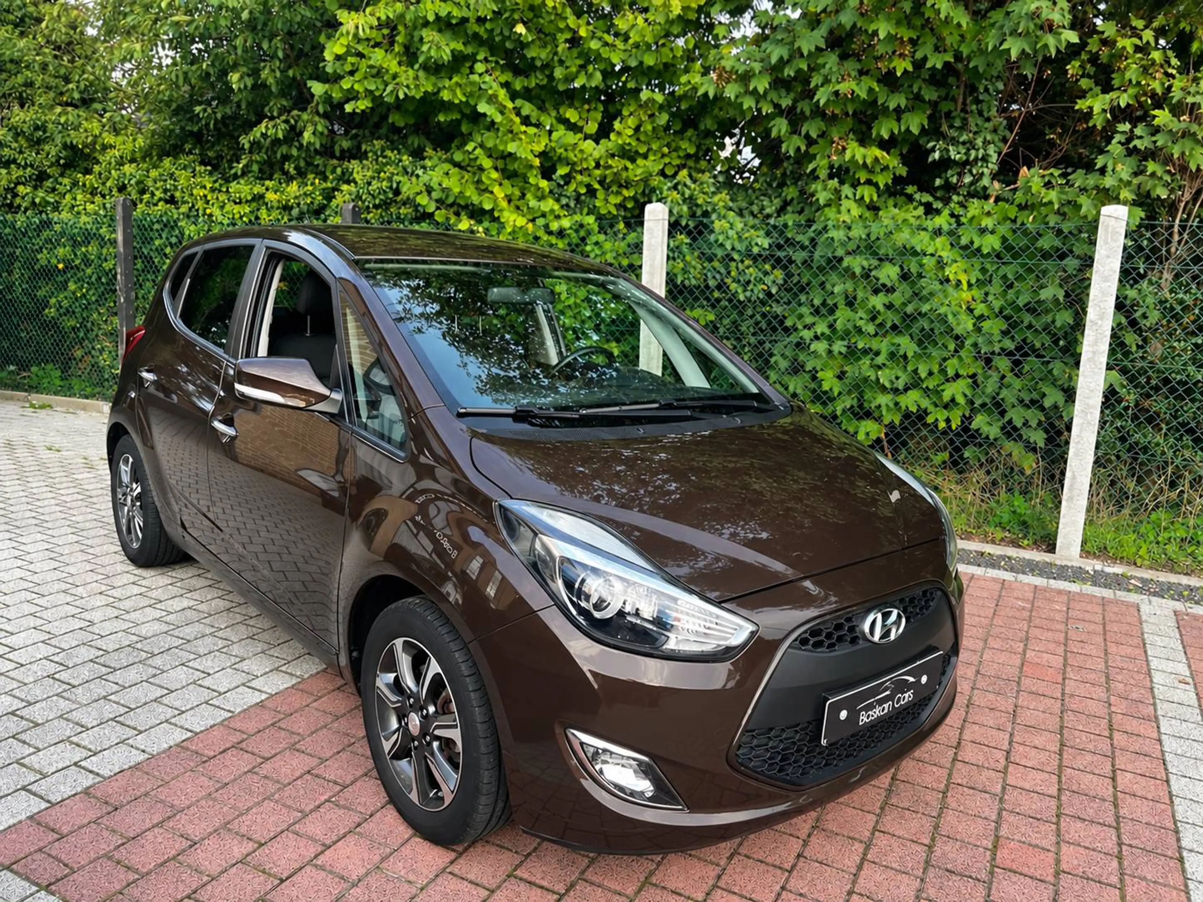 Hyundai iX20 iX20 1.6i/M2016/77.000KM/AUTOMAAT/12M GARANTIE — photo 4