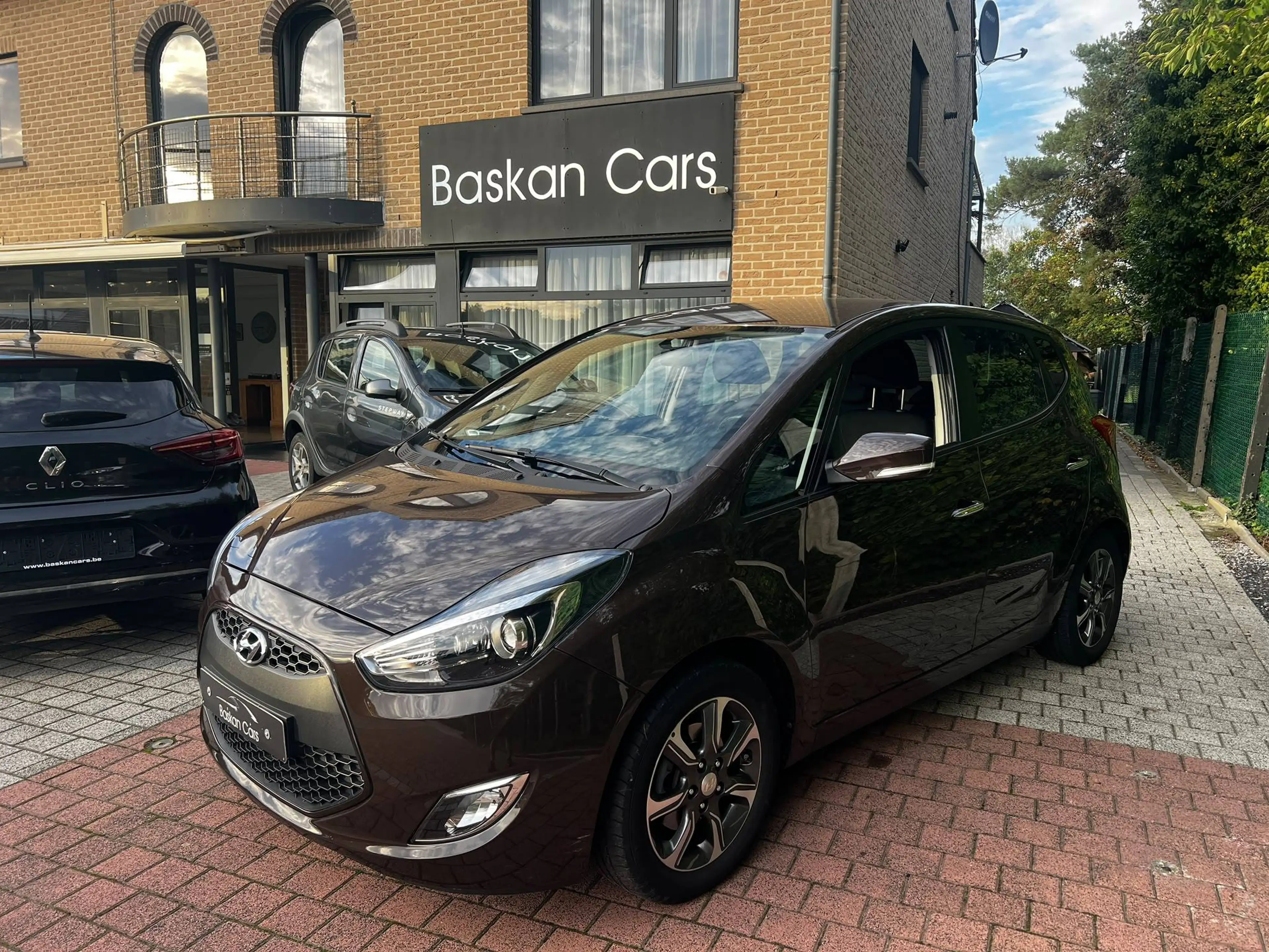 Hyundai iX20 iX20 1.6i/M2016/77.000KM/AUTOMAAT/12M GARANTIE — photo 2