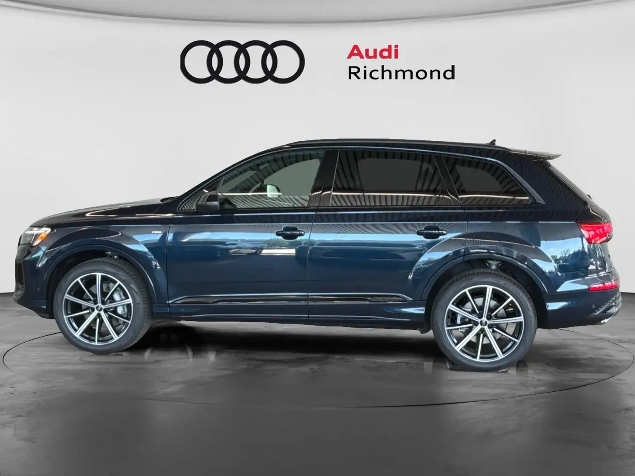 Audi Q7 снимка Audi Q7