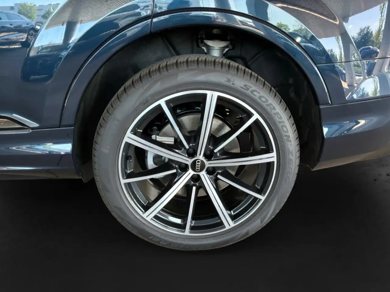 Audi Q7 снимка Audi Q7