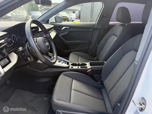 Audi A3 view 10