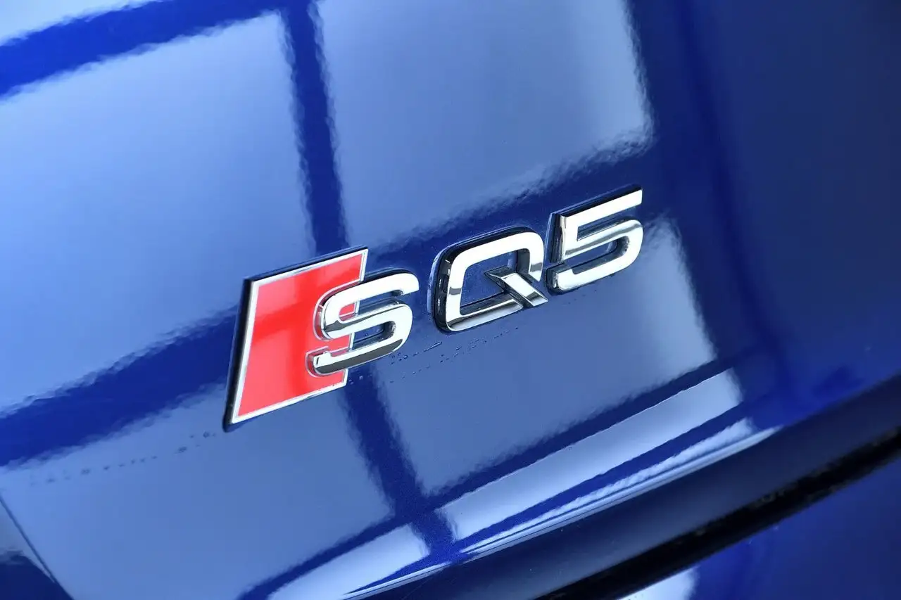 Audi SQ5 photo Audi SQ5