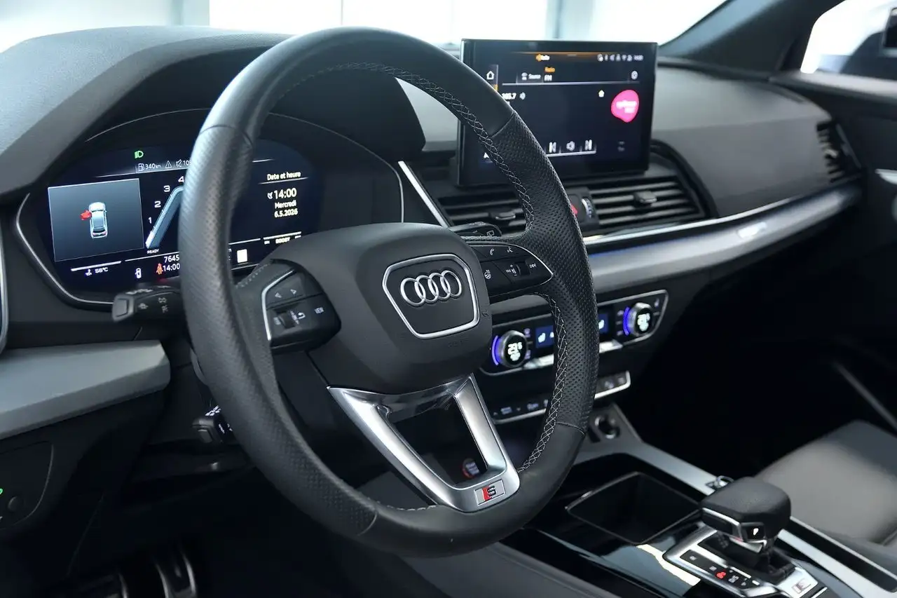Audi SQ5 photo Audi SQ5