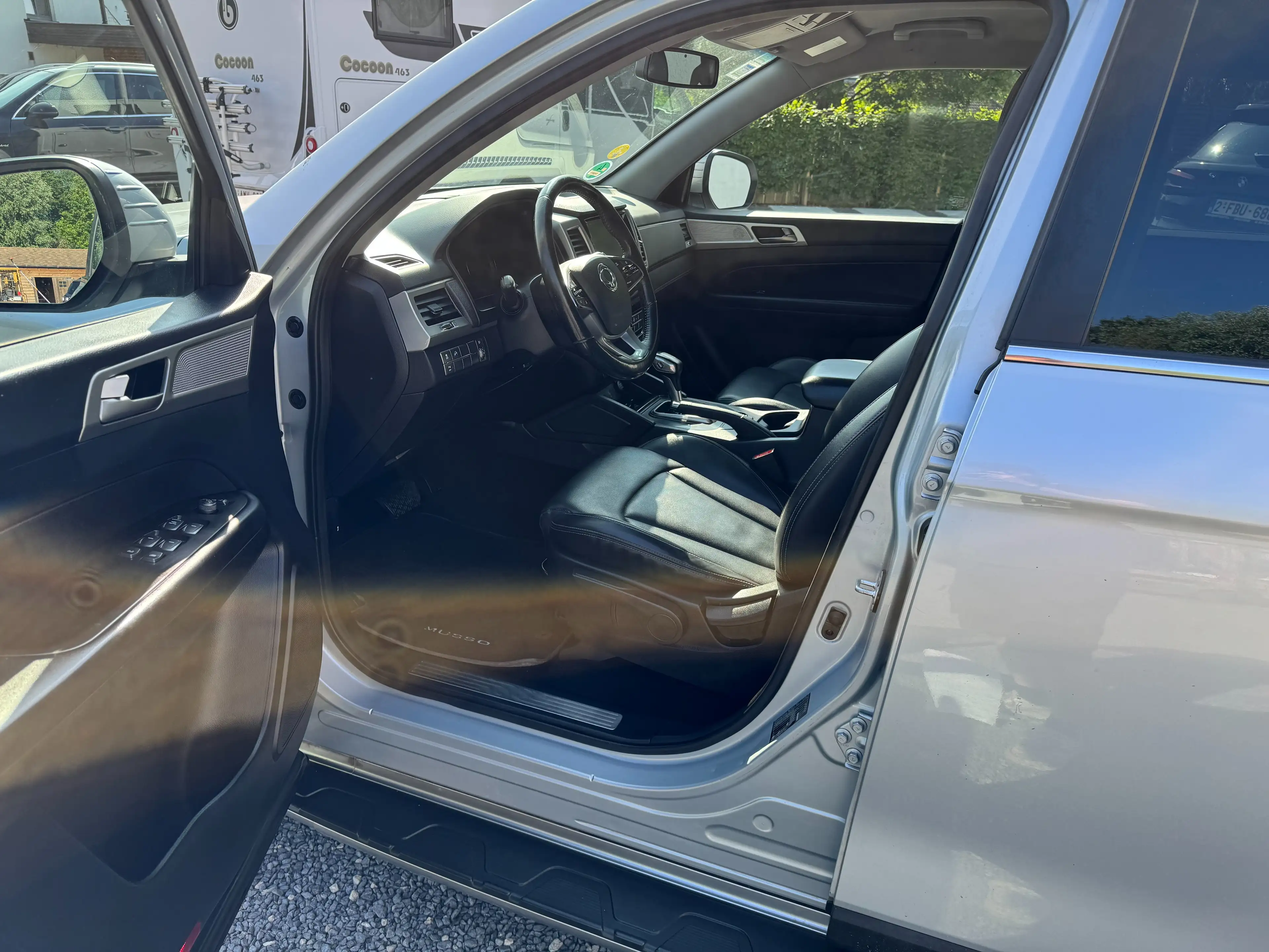 Nissan Navara SSangYong — photo 3
