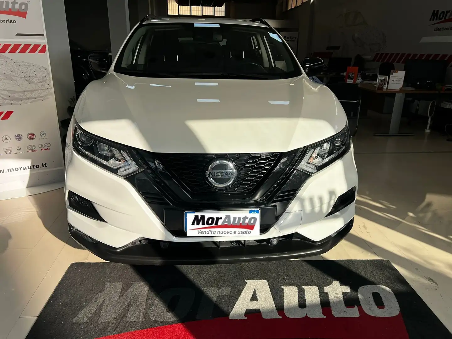 Nissan Qashqai Qashqai 1.5 dci N-Tec Start 115cv dct Blanc - 2