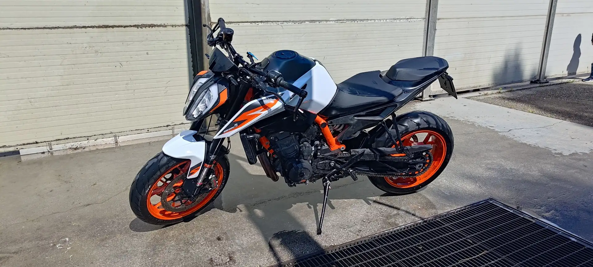 KTM 890 Duke R Оранжевий - 1