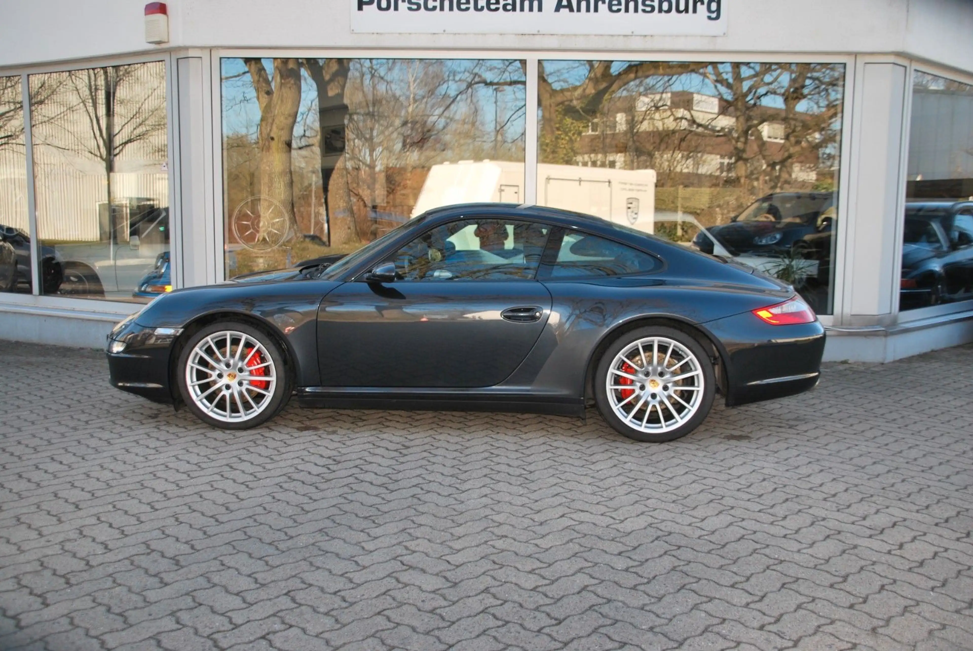 Porsche 997 Carrera 4 S Nachlackierungsfrei — photo 3