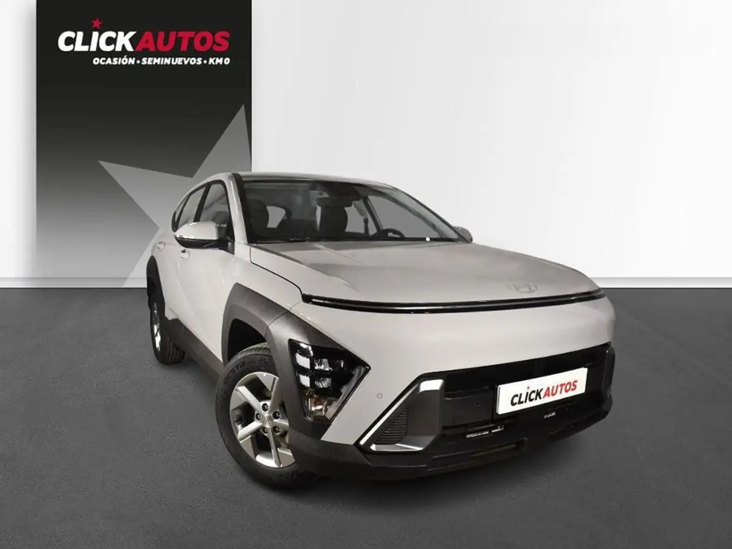 Hyundai KONA 1.0 TGDI 120CV Maxx Gris - 2