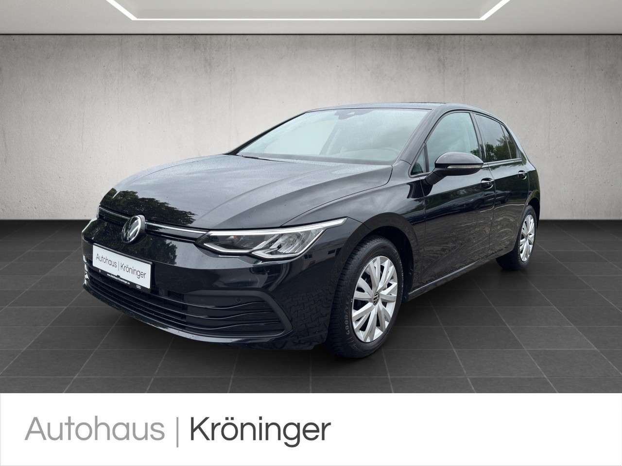 Volkswagen Golf 2021 — VIII 1.5 TSI Life ACC Navi Sound AppConnect