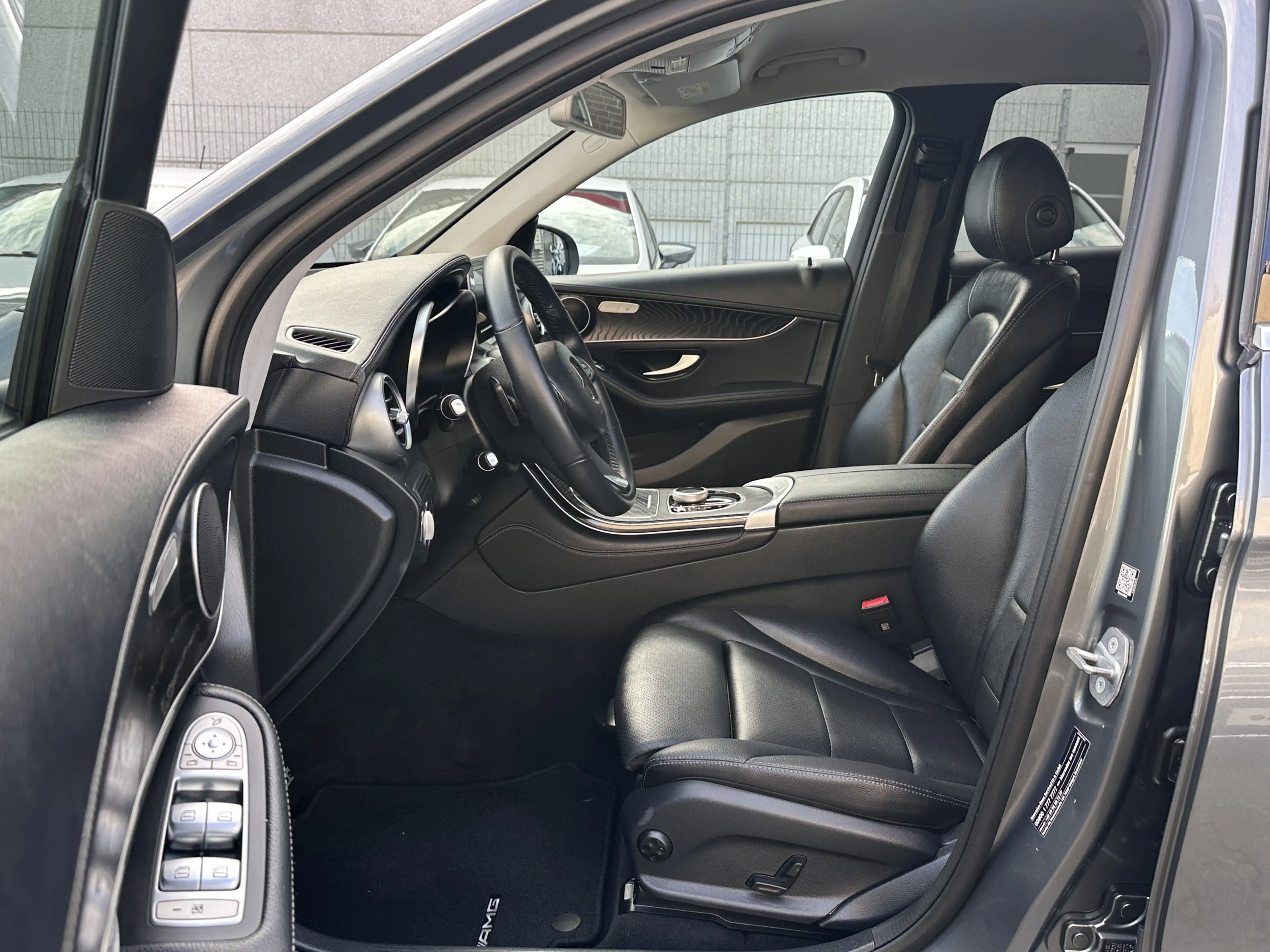 Mercedes-Benz GLC 250 4Matic 1.Hd *Kamera*Leder* — photo 13