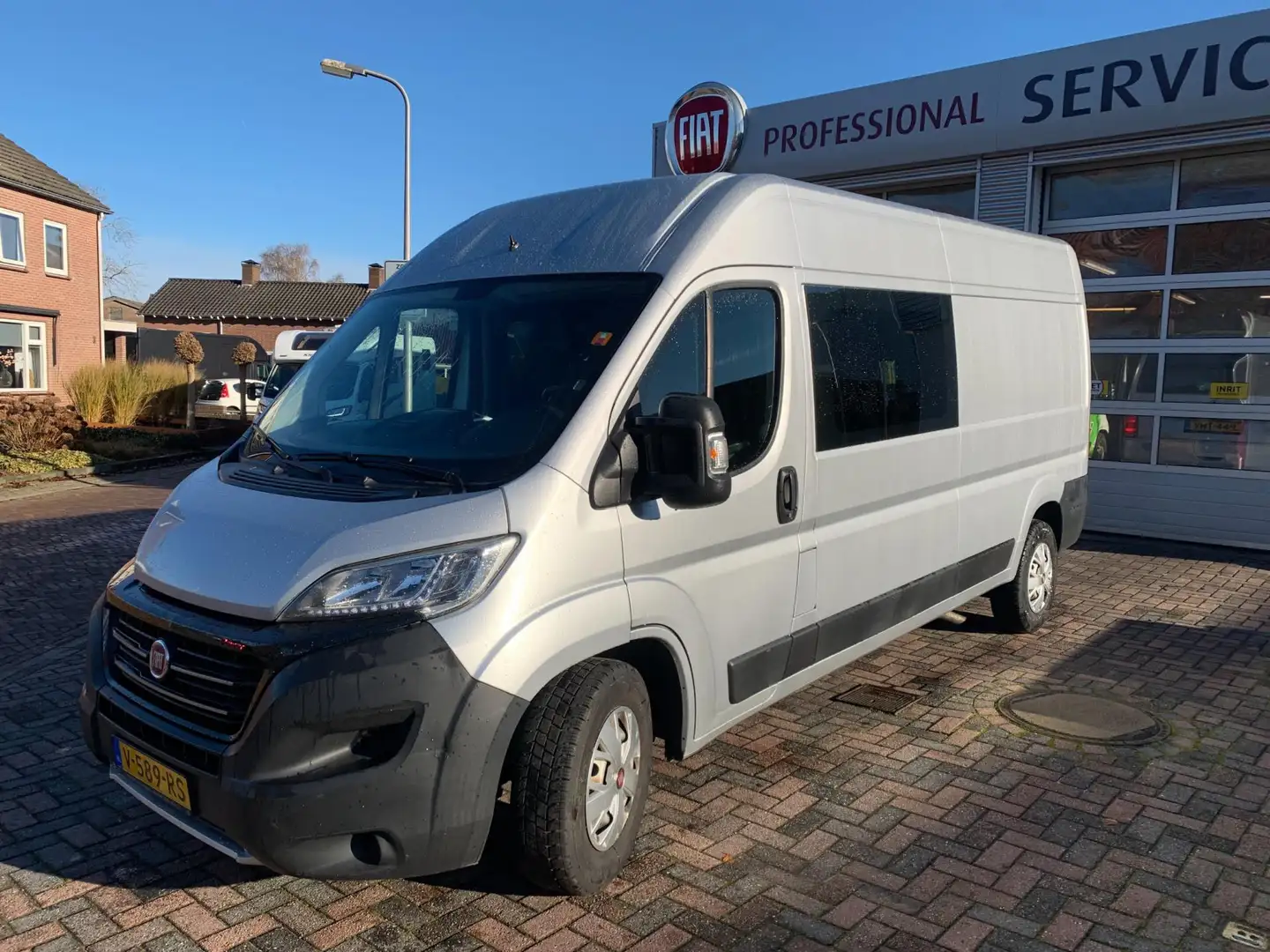 Fiat Ducato 35H 2.3 MultiJet L3H2 DC Silber - 2