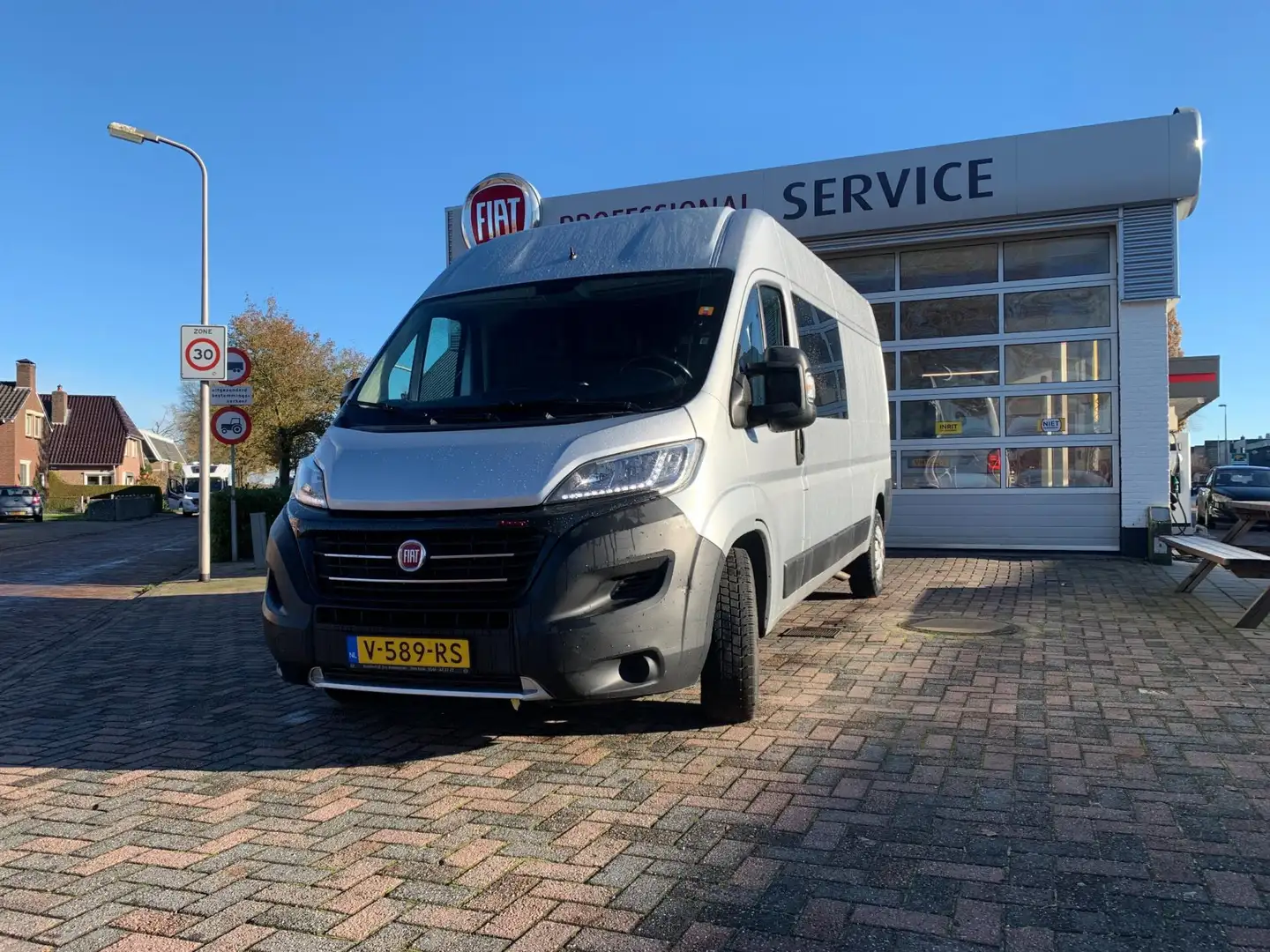 Fiat Ducato 35H 2.3 MultiJet L3H2 DC Silber - 1