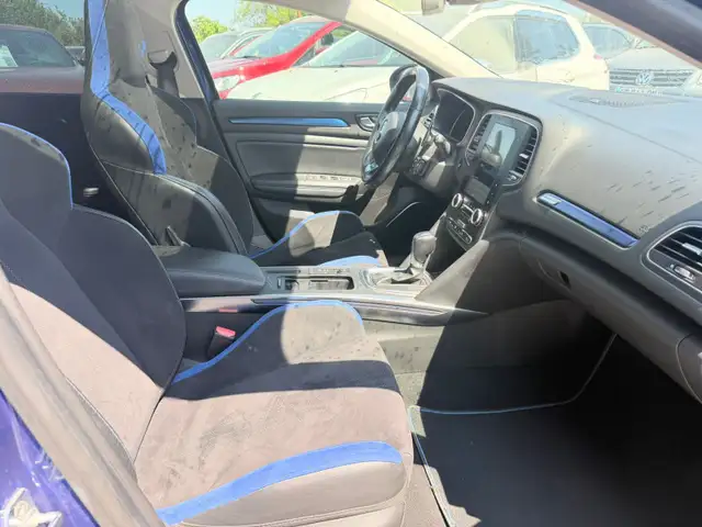Renault Megane view 9