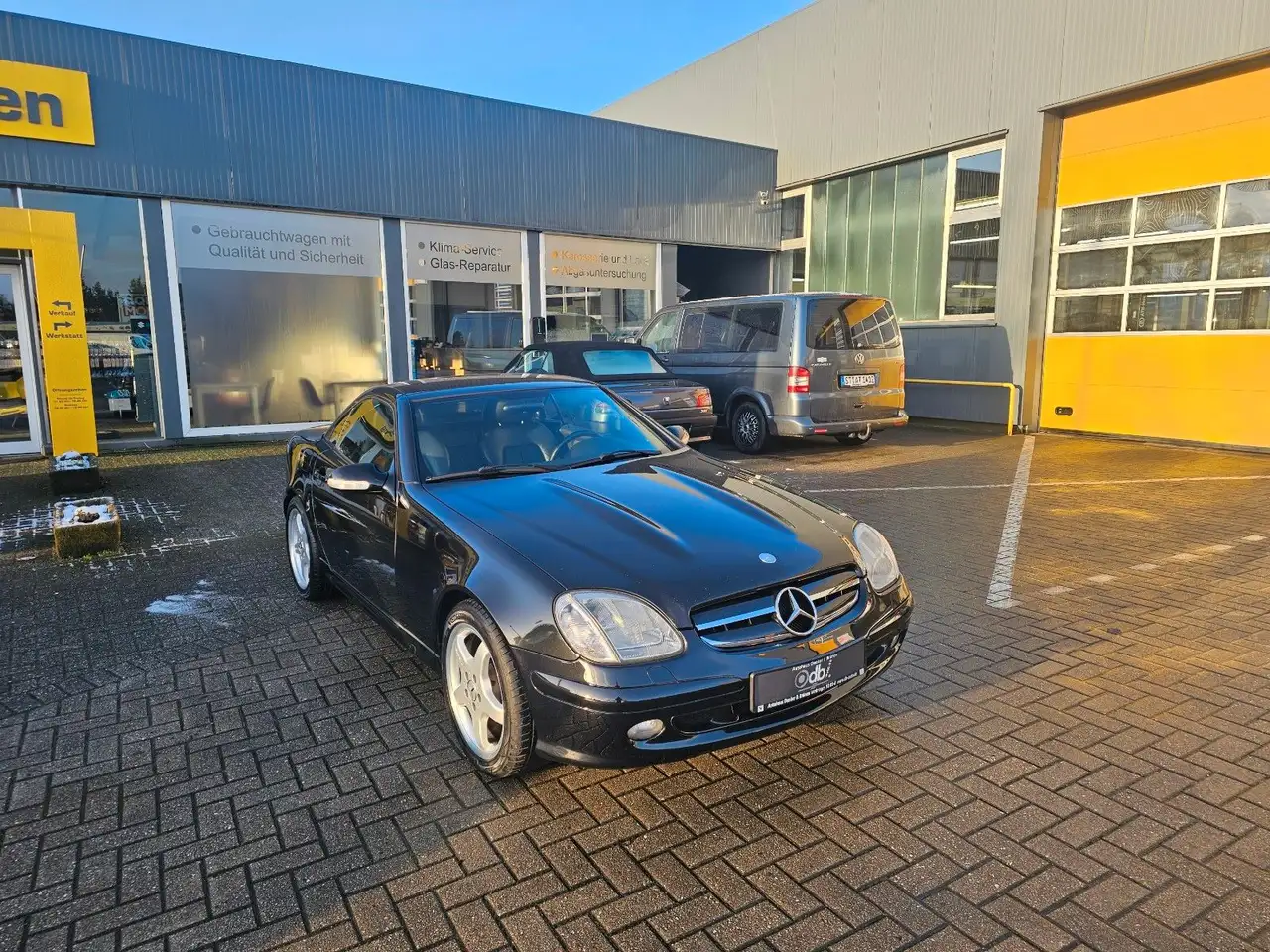 Mercedes-Benz SLK 320