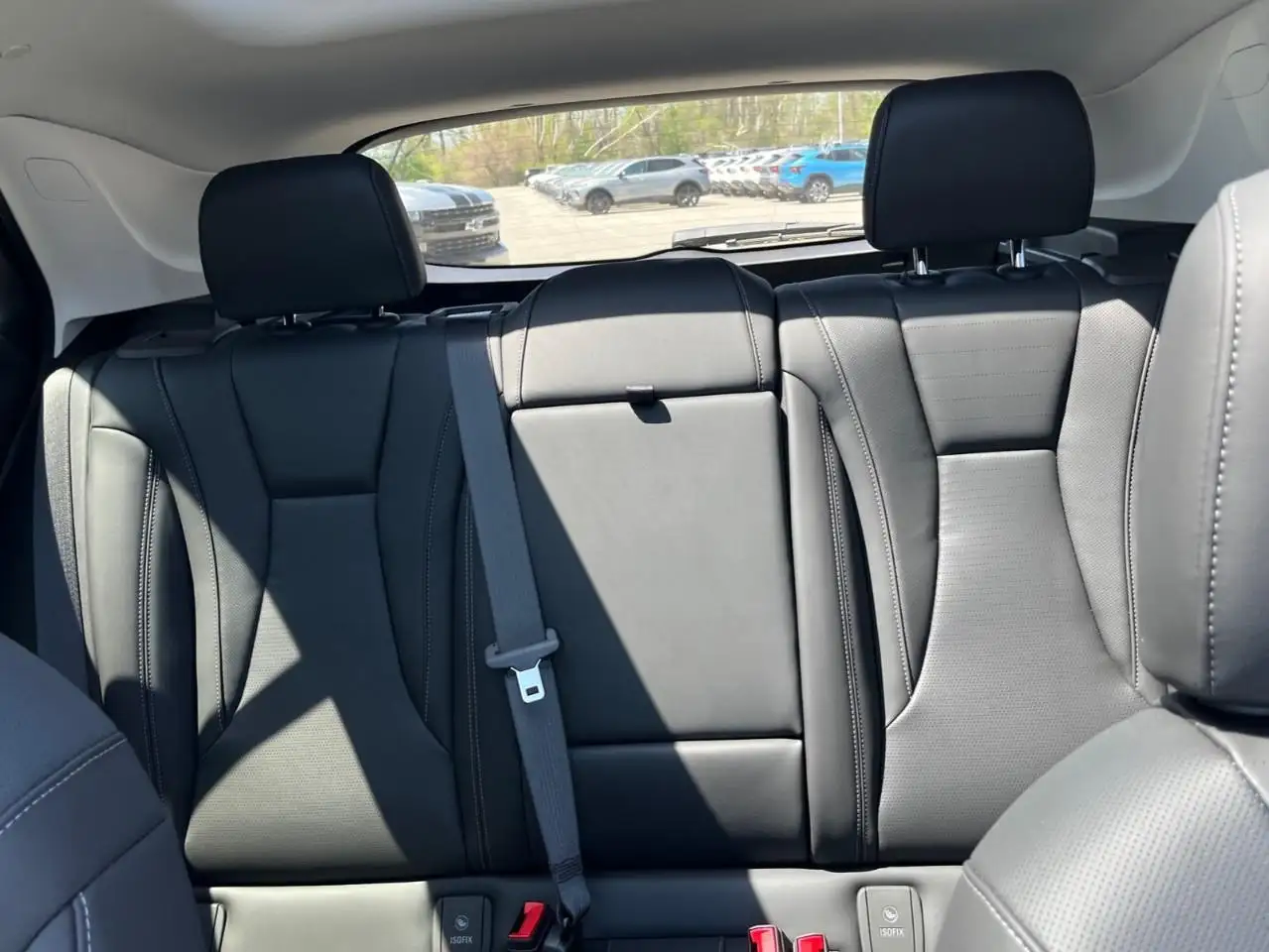 Buick Envision снимка Buick Envision