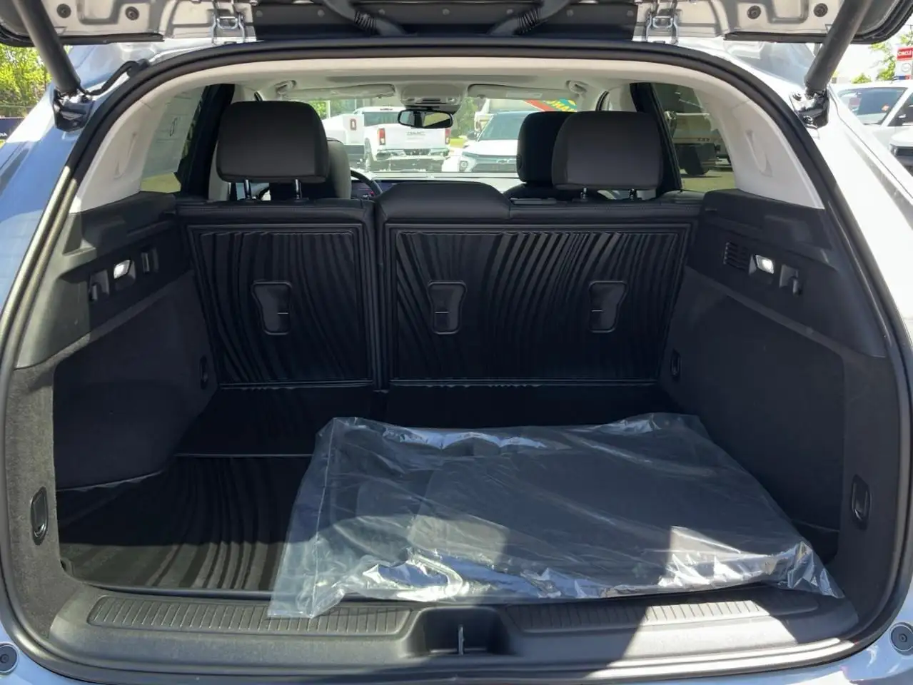 Buick Envision снимка Buick Envision