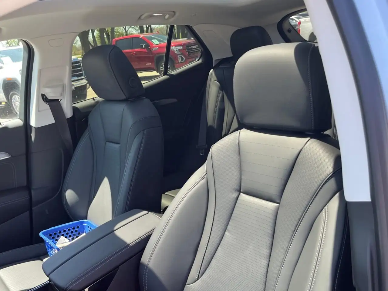 Buick Envision снимка Buick Envision