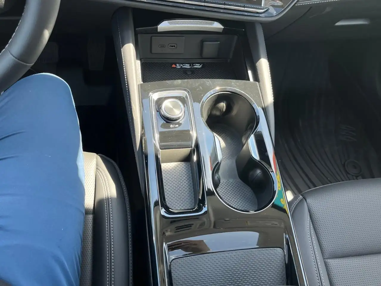 Buick Envision снимка Buick Envision