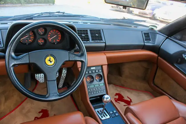 Ferrari 348 view 17