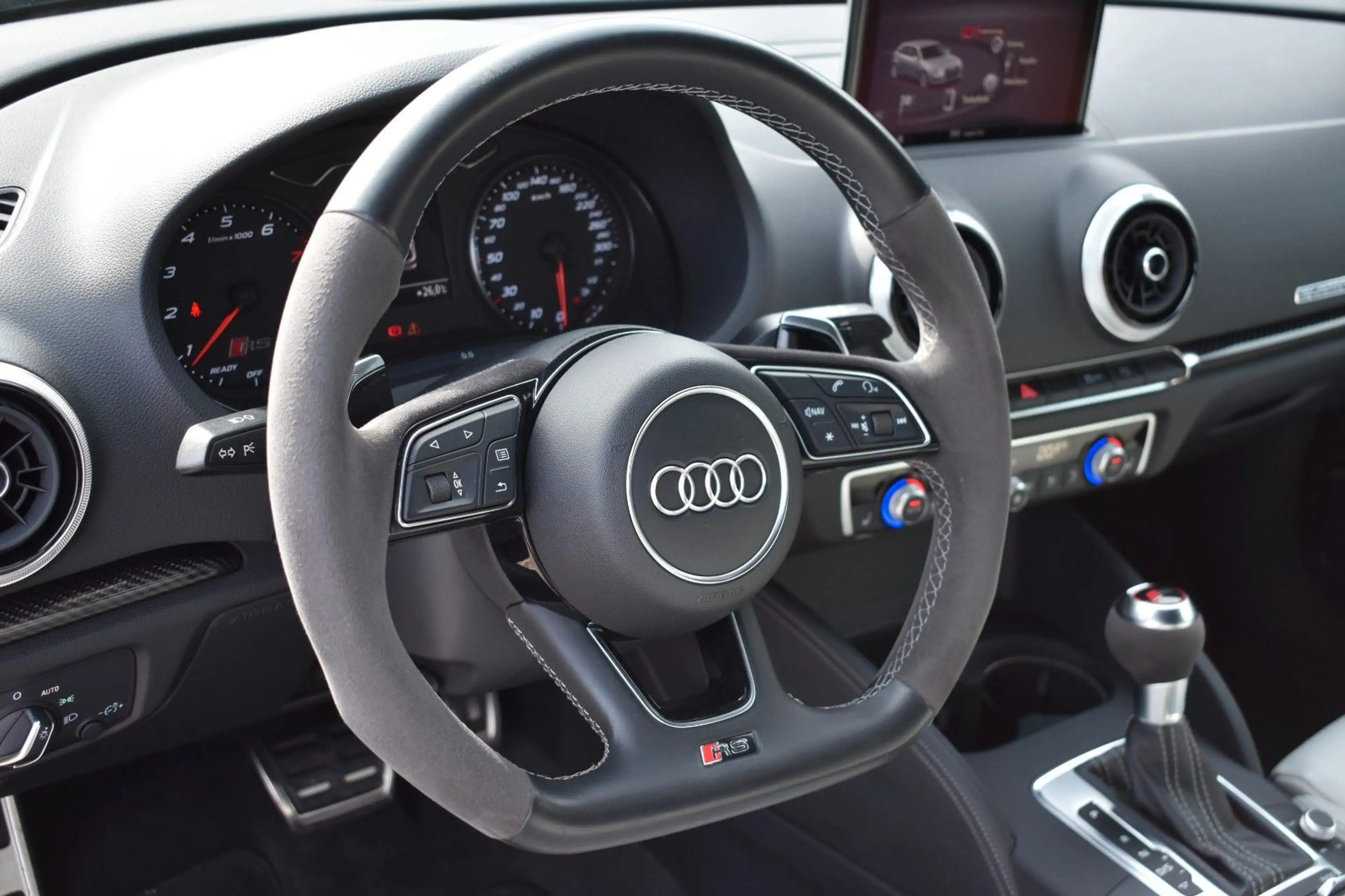 Audi RS3 Sportback 2.5 TFSI quattro Keyless /B&O/ — photo 9